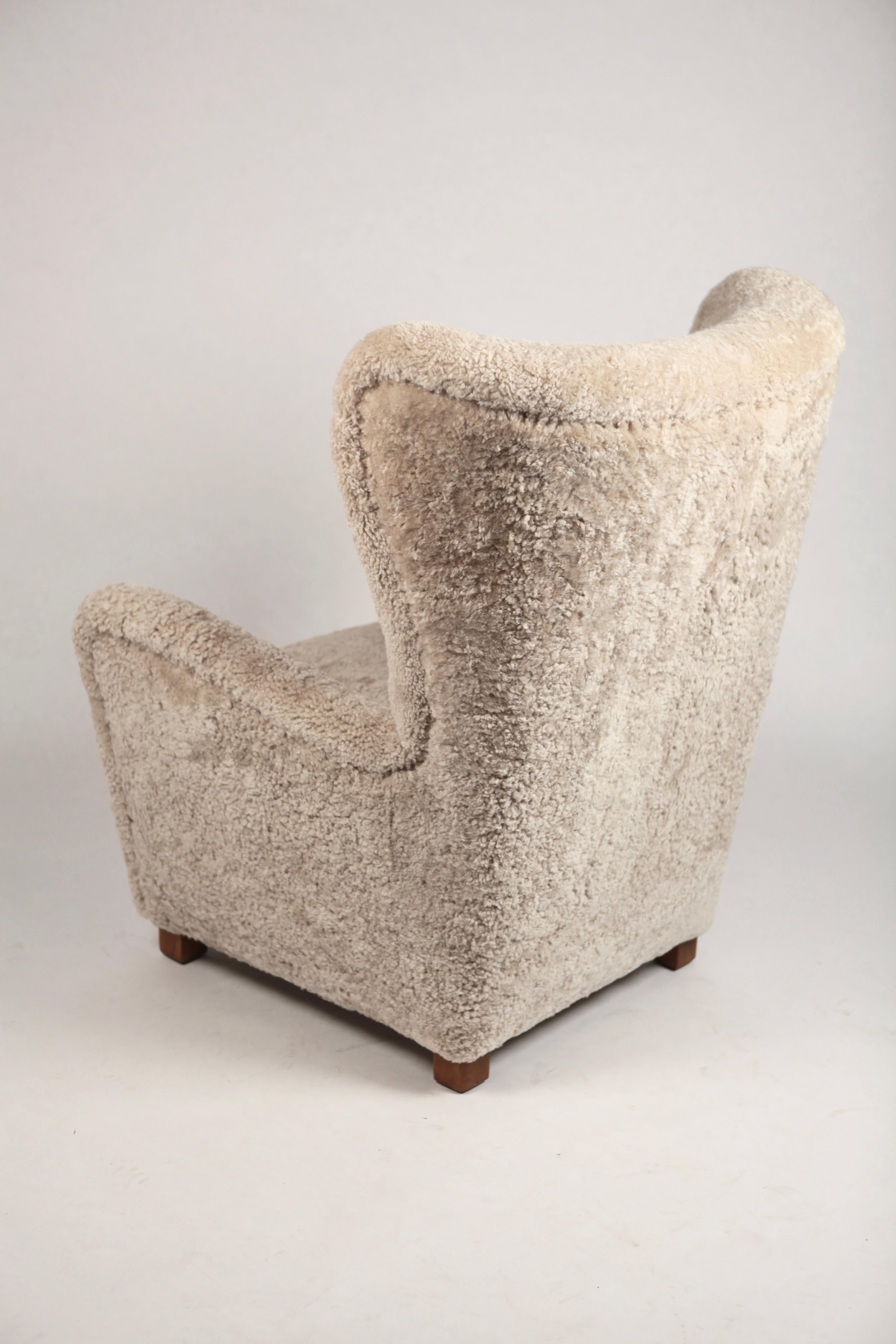 Fritz Hansen, Large High Back Wing Chair in Shearling and Oak, Denmark, 1940s 2