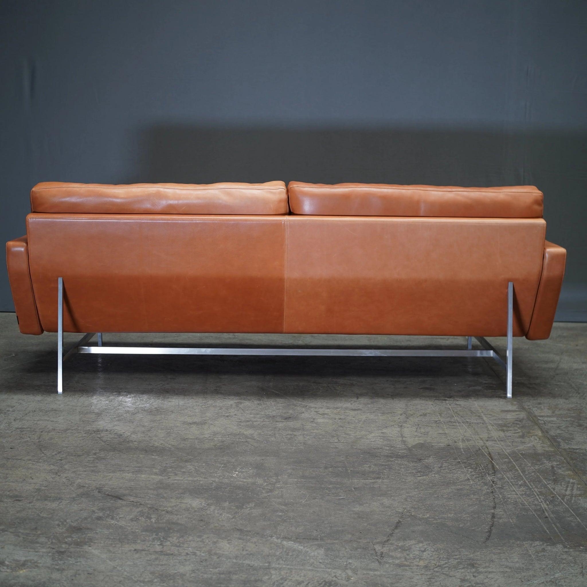 Fritz Hansen Lissoni Two Seater Leather Sofa by Piero Lissoni 1