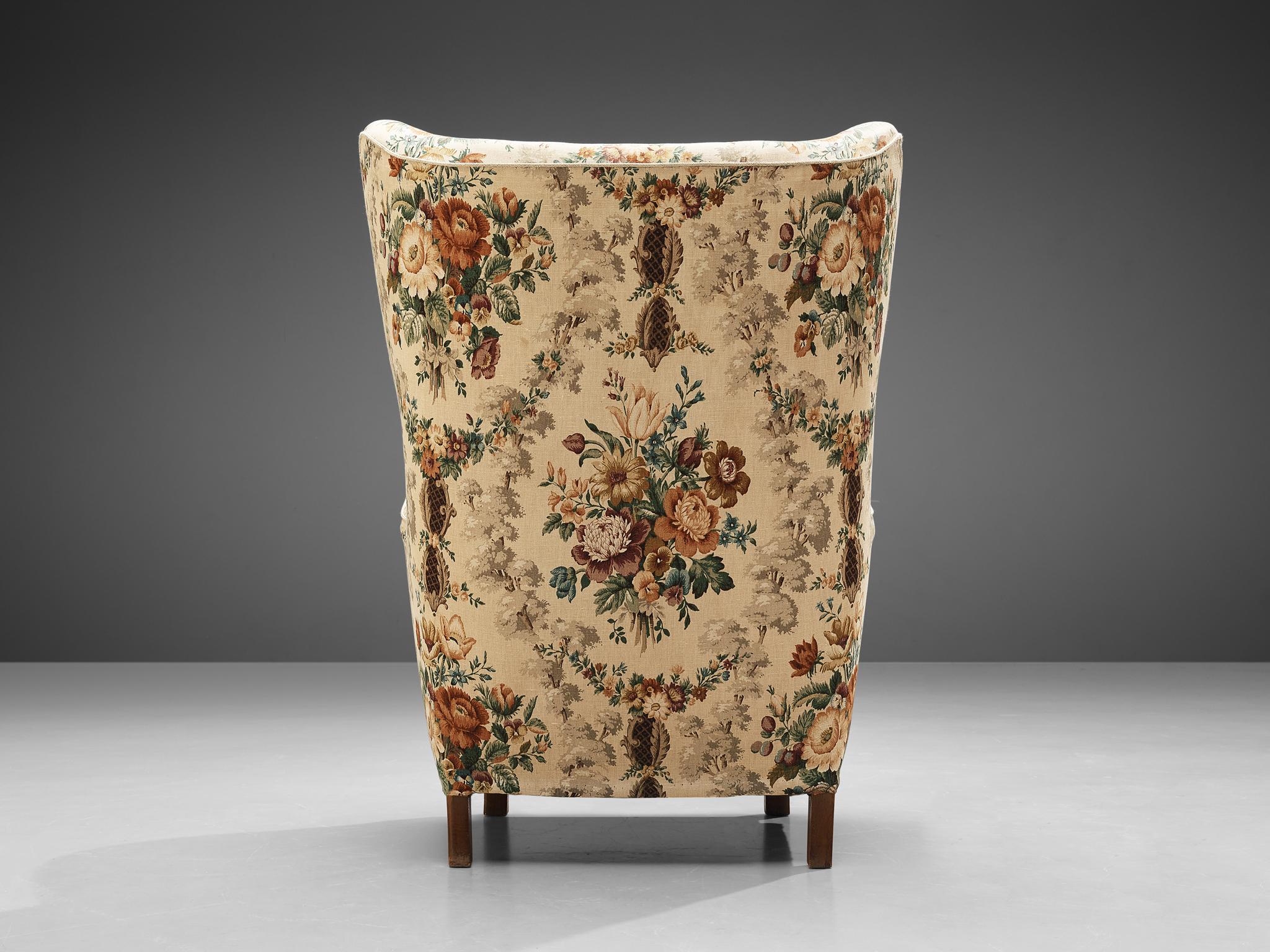 Fritz Hansen Lounge Chair in Flower Upholstery 1