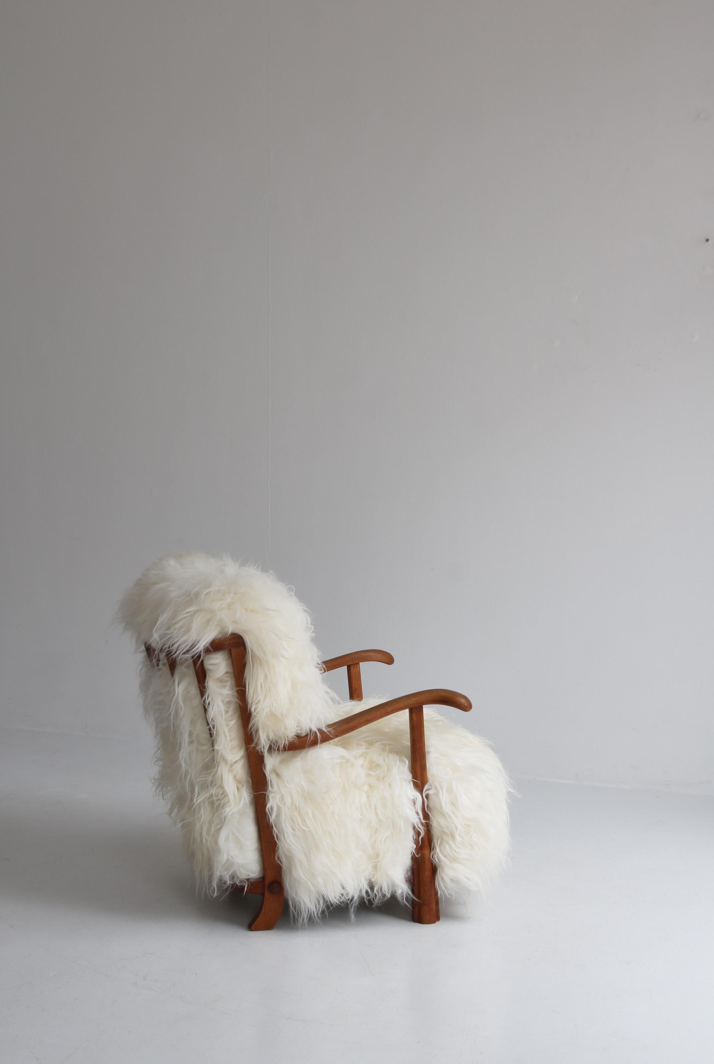 Danish Fritz Hansen Lounge Chair Model 1594 in Oak & Sheepskin, 1940s