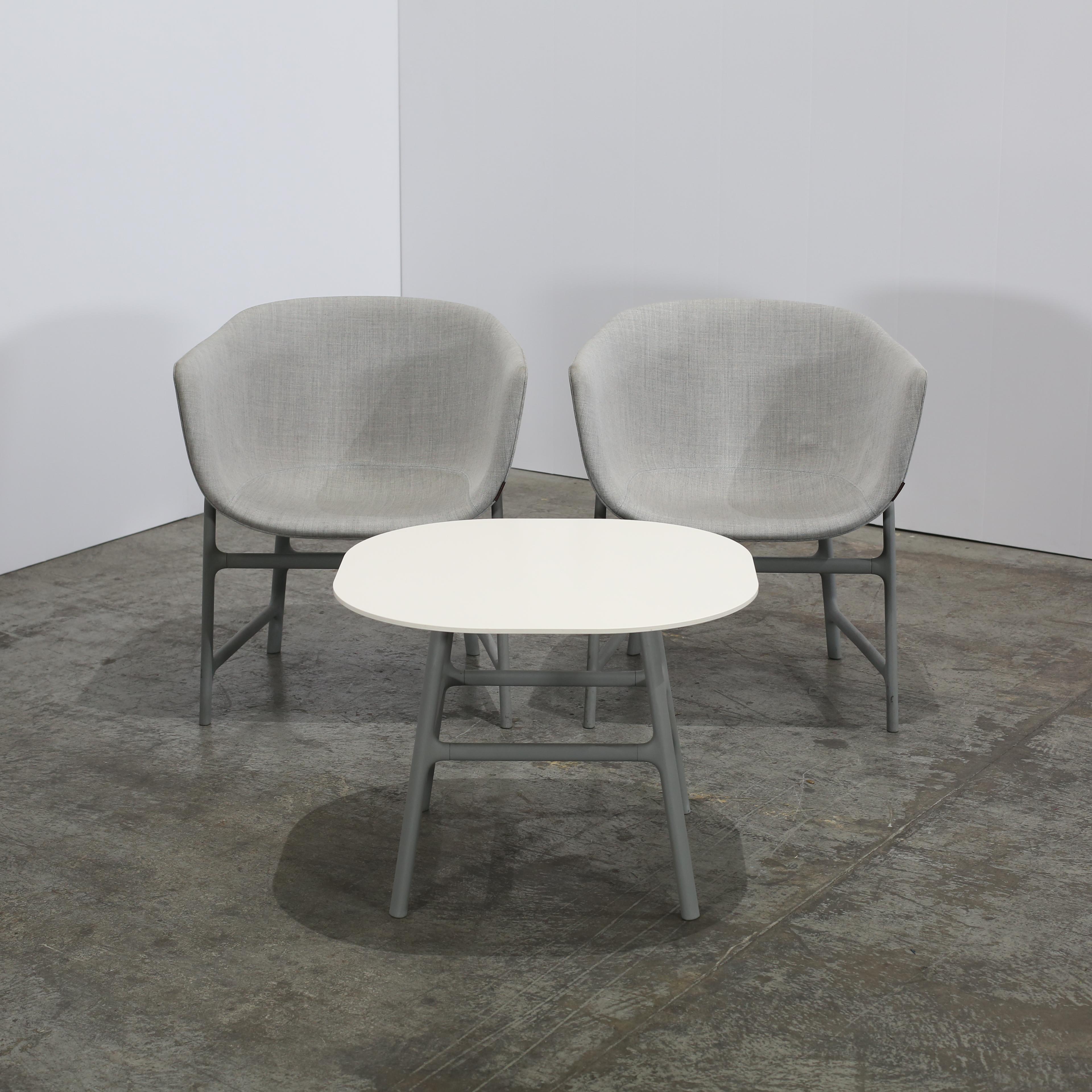 Fritz Hansen Minuscule Tisch & Stuhl Set im Zustand „Gut“ im Angebot in Basildon, London