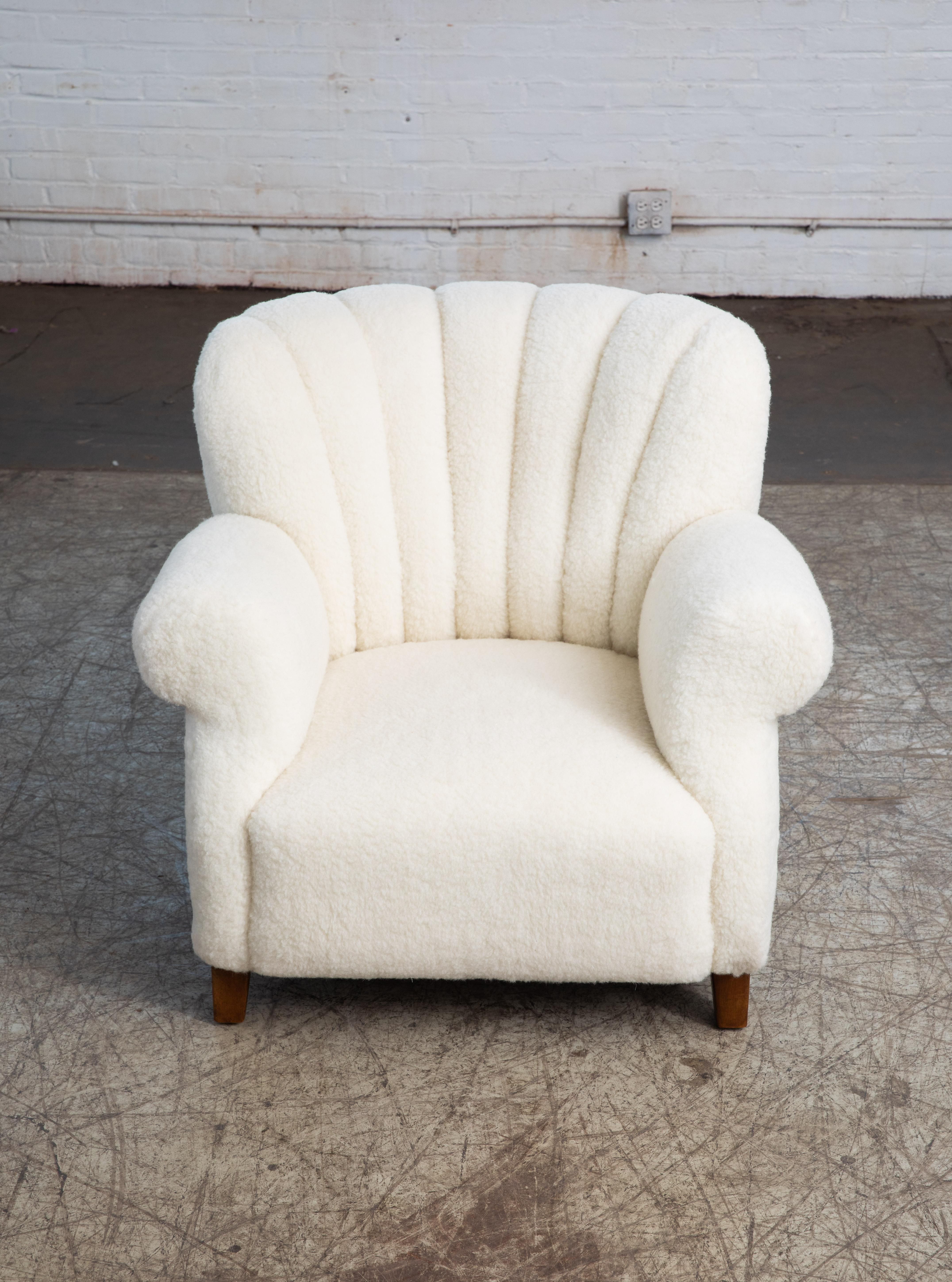 Wool Fritz Hansen Model 1518 Large Size Club Chair in Ivory Lambswool, Denmark, 1940s