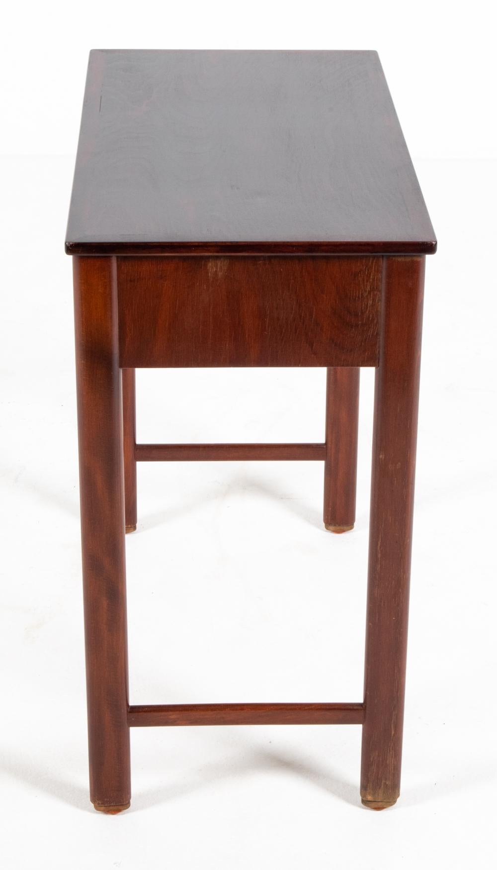 Fritz Hansen Model 1669 Danish Mid-Century Mahogany End Table For Sale 2