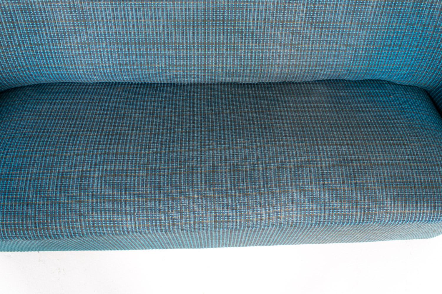 Fabric Fritz Hansen Model 1669 Sofa, C. 1950s For Sale