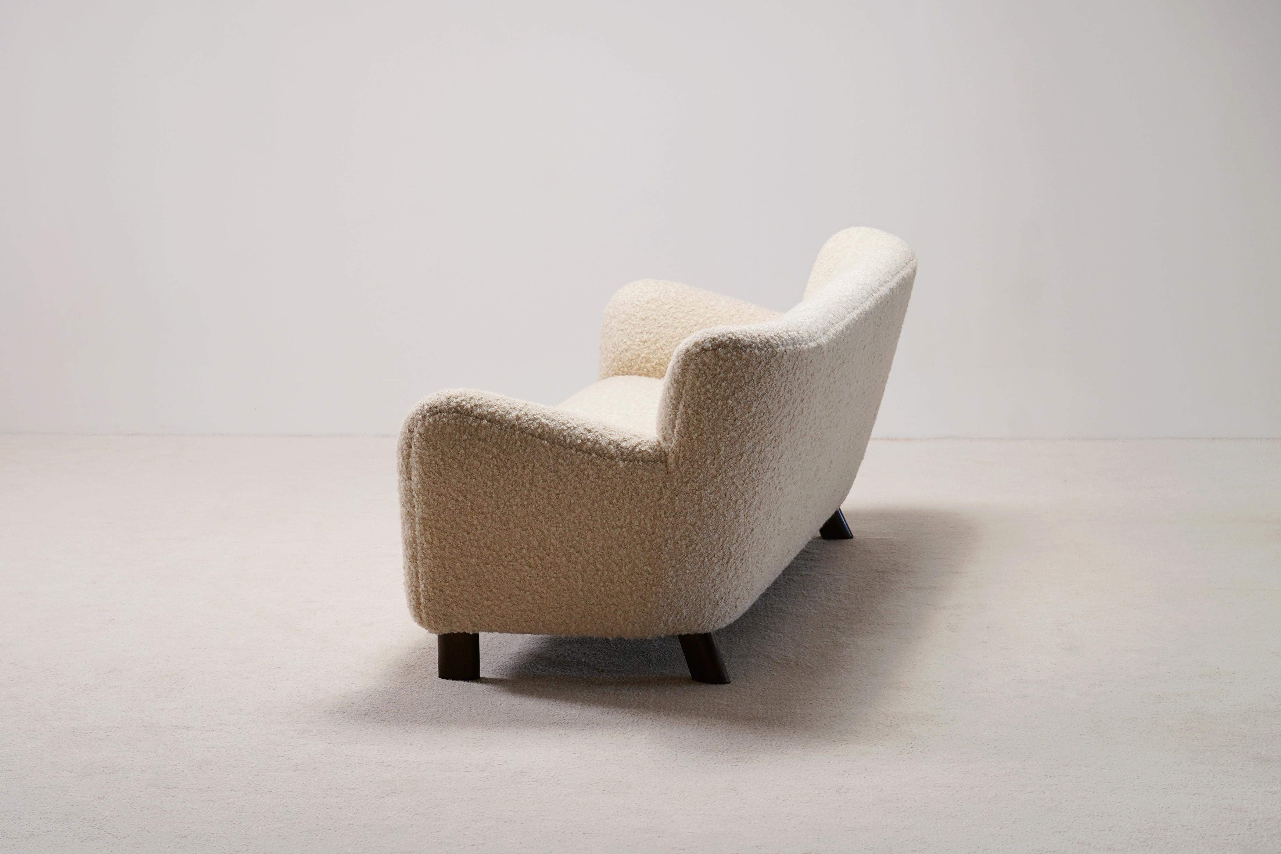 Mid-20th Century Fritz Hansen Model 1669 Three-Seat Sofa. Wool Bouclé Fabric. Circa 1940. For Sale