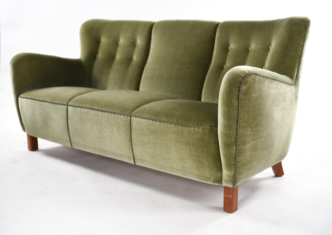 Fritz Hansen Model 1669 Three-Seat Sofa 2