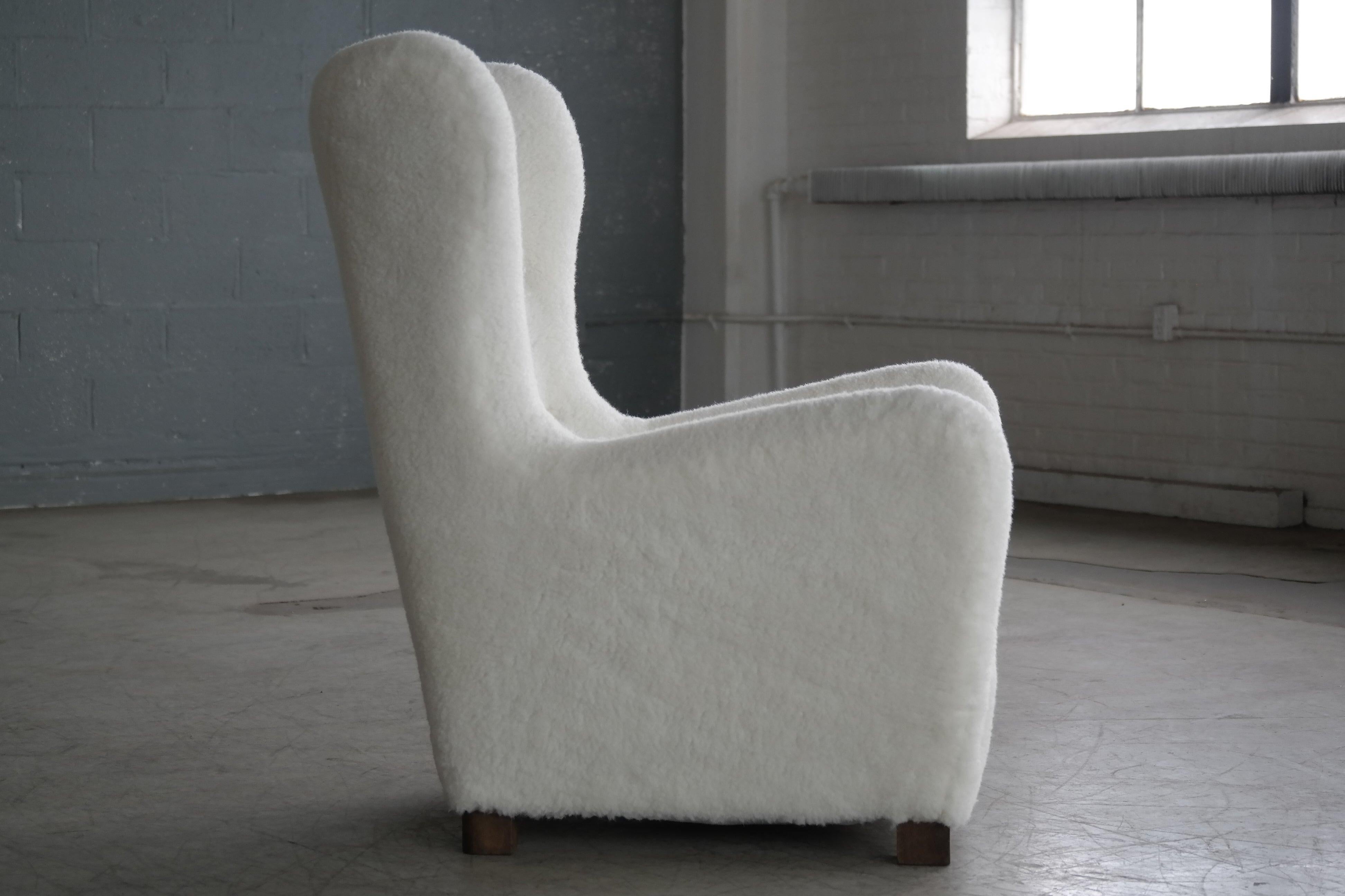 Fritz Hansen Model 1672 High Back Lounge Chair in Lambswool, Denmark, 1940s 2