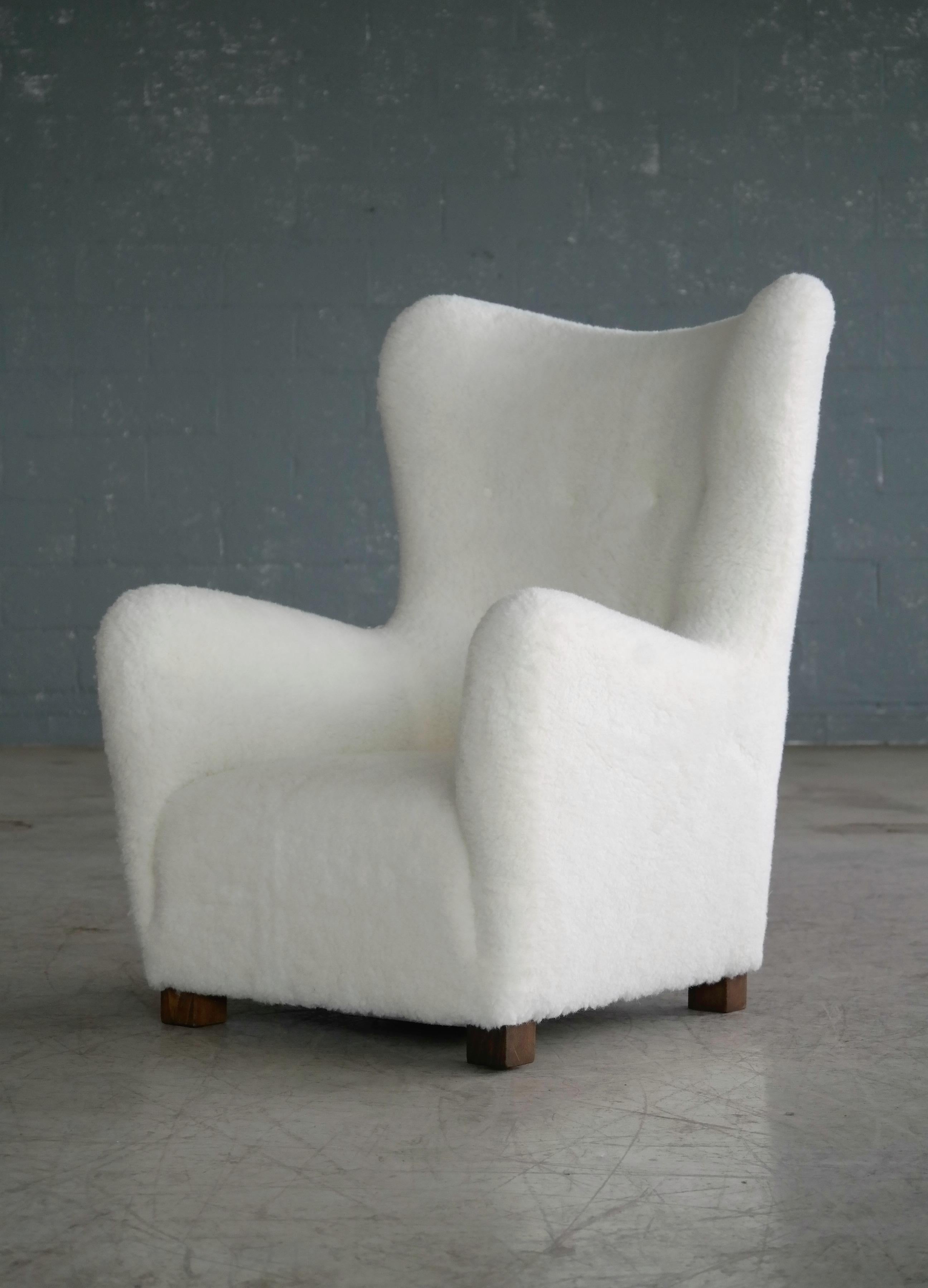 Mid-Century Modern Fritz Hansen Model 1672 Lambswool Covered High Back Lounge Chair Danish, 1940s