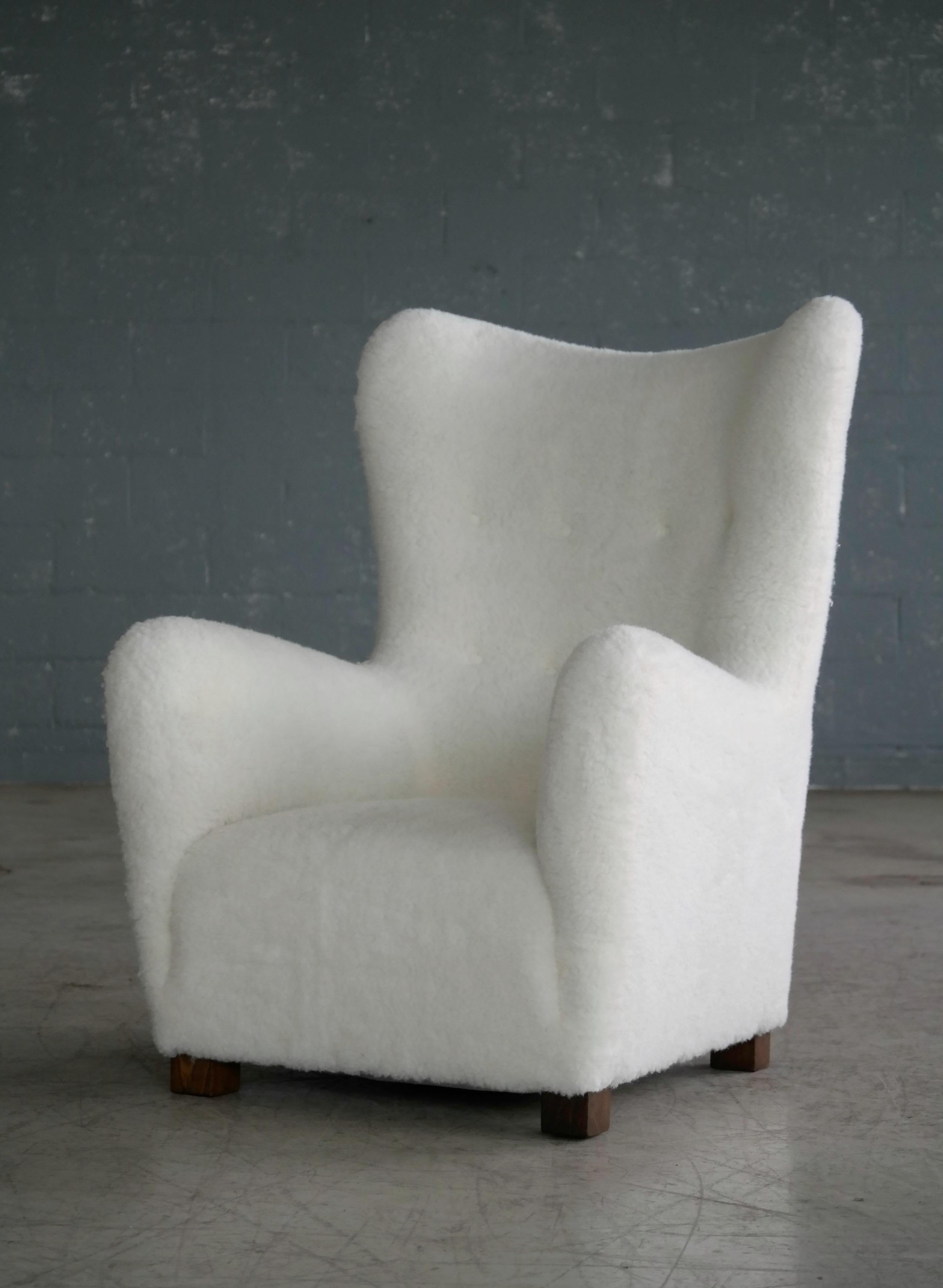 Beech Fritz Hansen Model 1672 Lambswool Covered High Back Lounge Chair Danish, 1940s