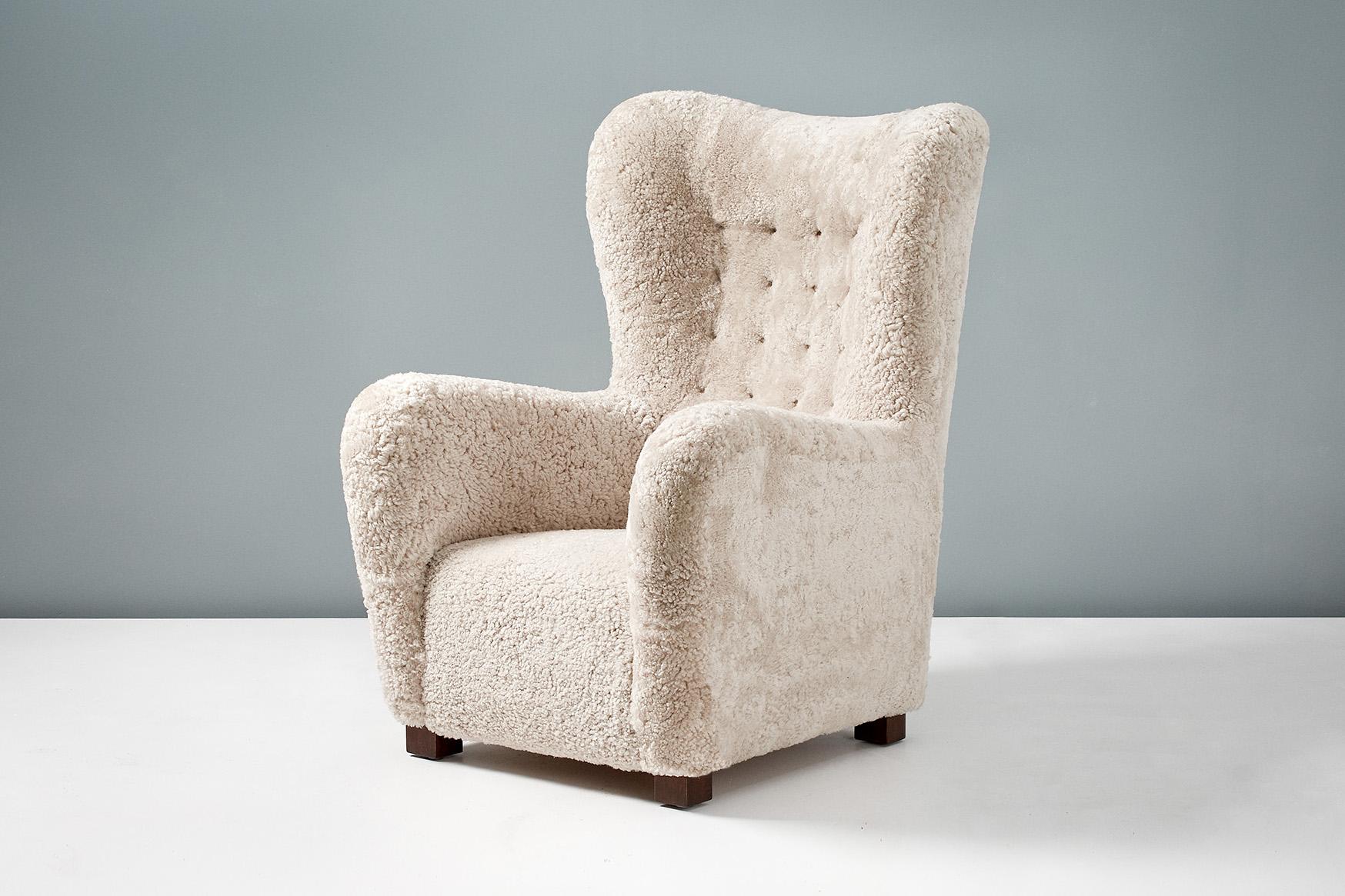 Fritz Hansen Model 1672 Sheepskin Wing Chair, 1940s In Excellent Condition For Sale In London, GB