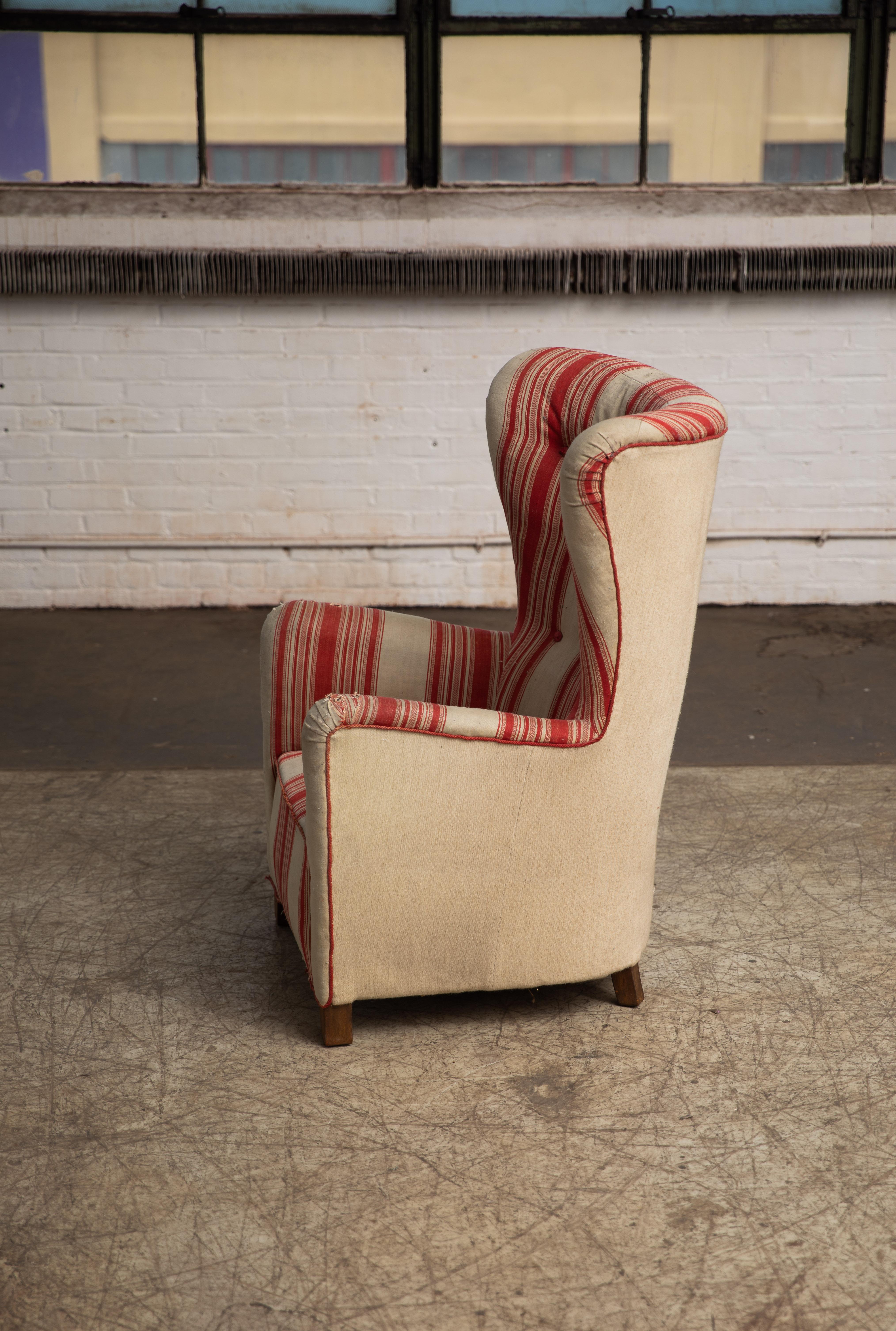 Fritz Hansen Model 1672 Style High Back Lounge Chair Danish Midcentury, 1940's In Good Condition In Bridgeport, CT
