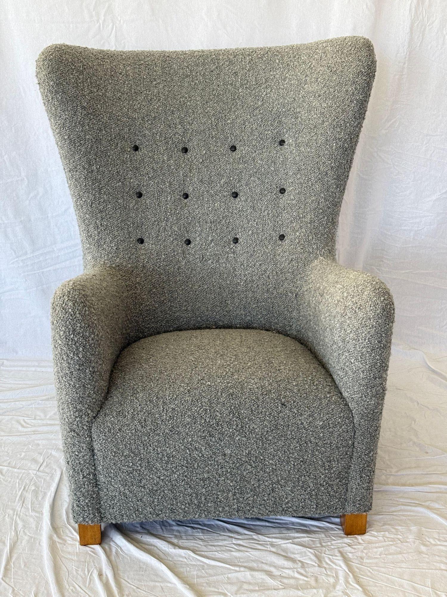Fritz Hansen Model 1672  Style  Lounge Chair.  New Grey Boucle Fabric and Black Leather Buttons.