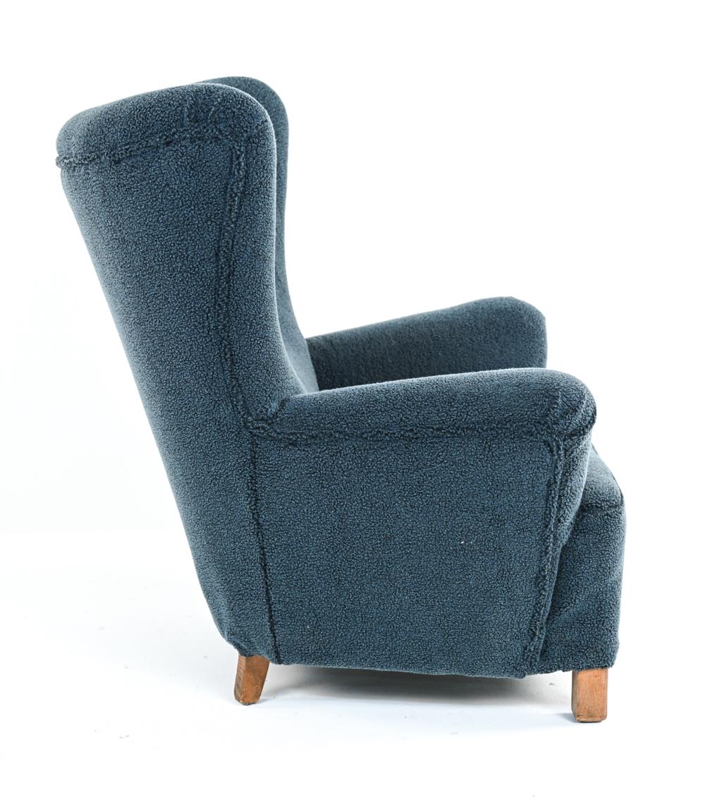 Mid-20th Century Fritz Hansen Model 1672 Wingback Lounge Chair