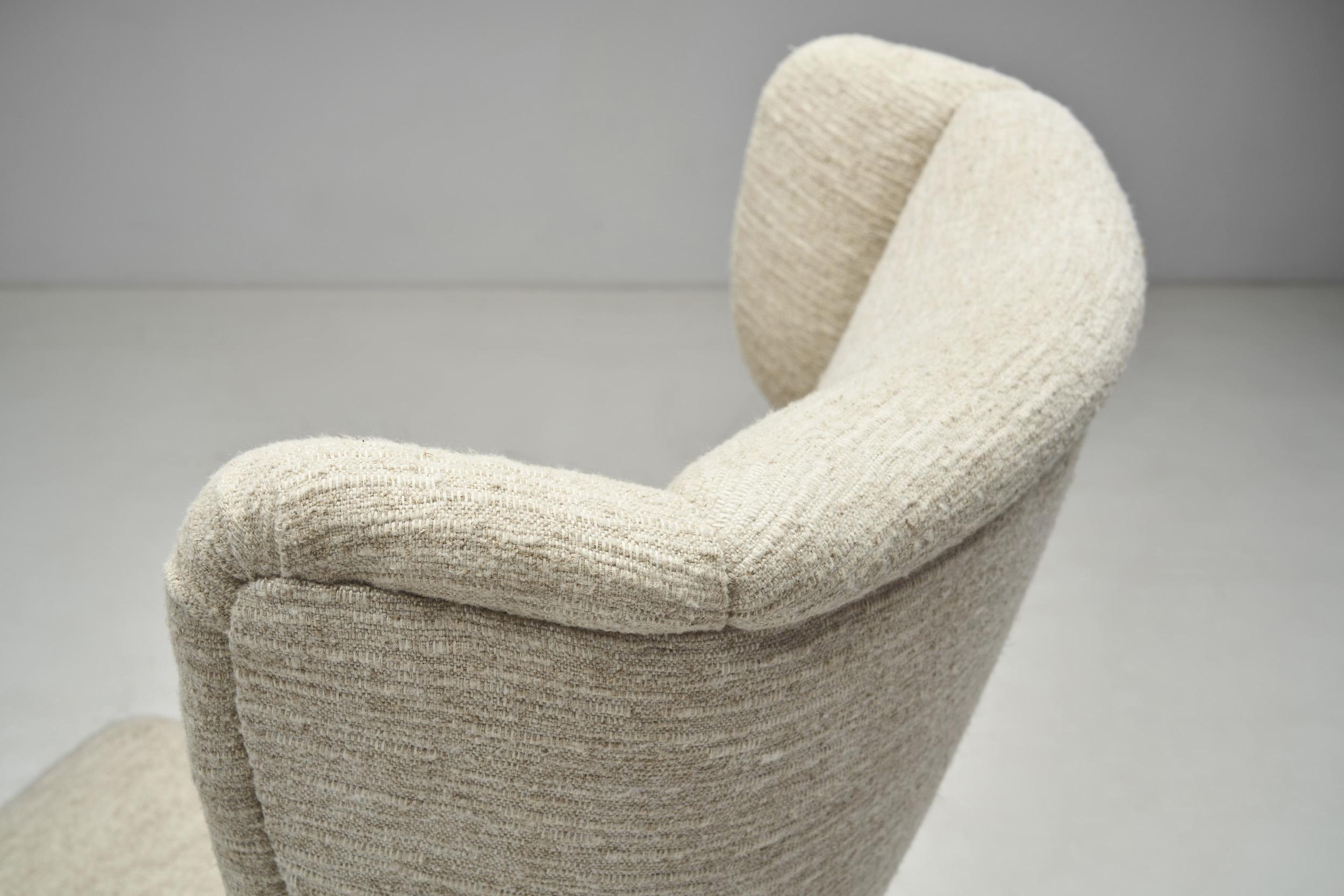 Tissu Fauteuil Wingback en boucl, modle Fritz Hansen 