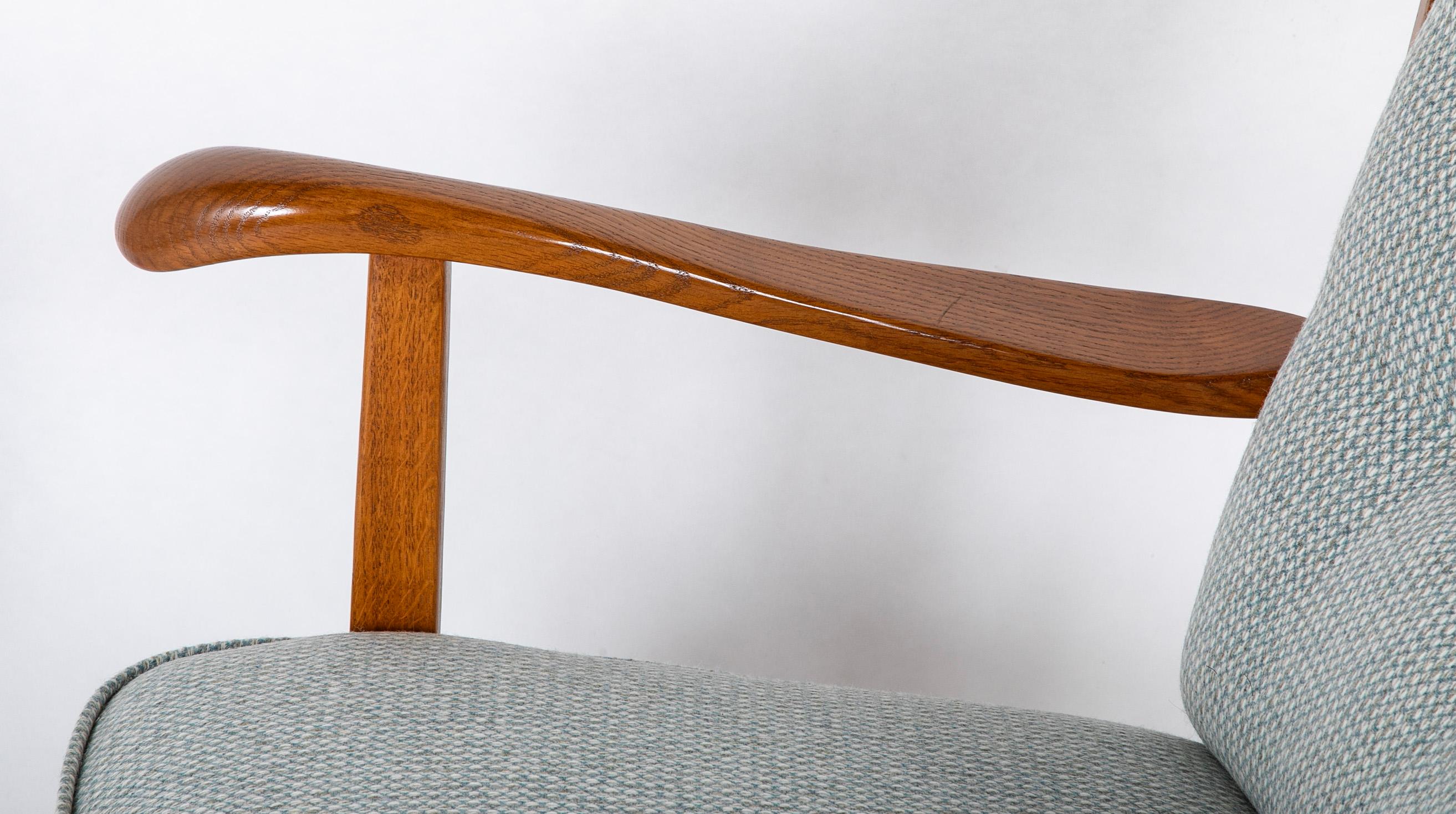 Fritz Hansen Oak Frame Upholstered Armchair For Sale 3