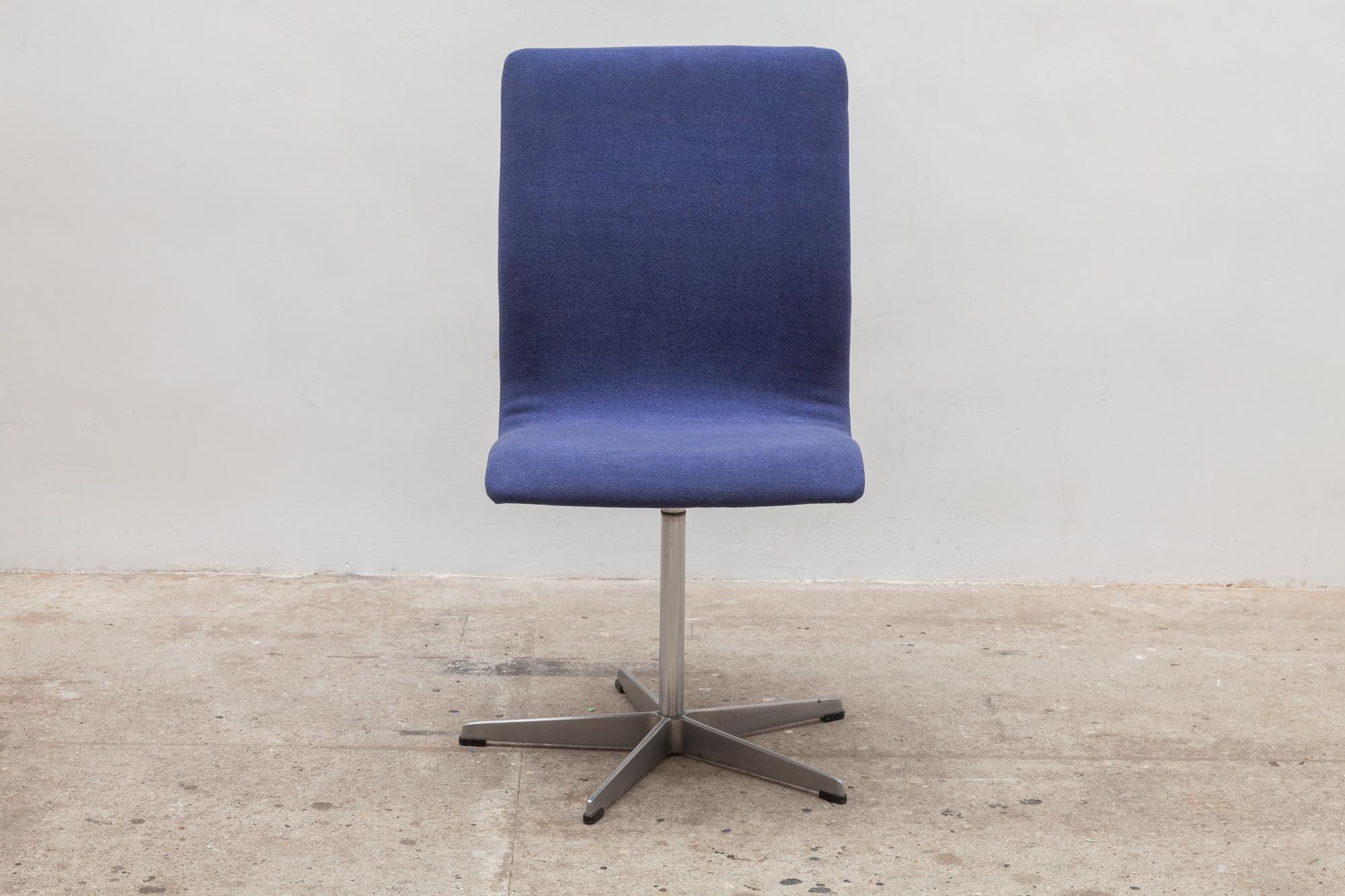 Mid-20th Century Fritz Hansen Oxford Desk Chair Designed by Arne Jacobsen, 1963 Denmark For Sale