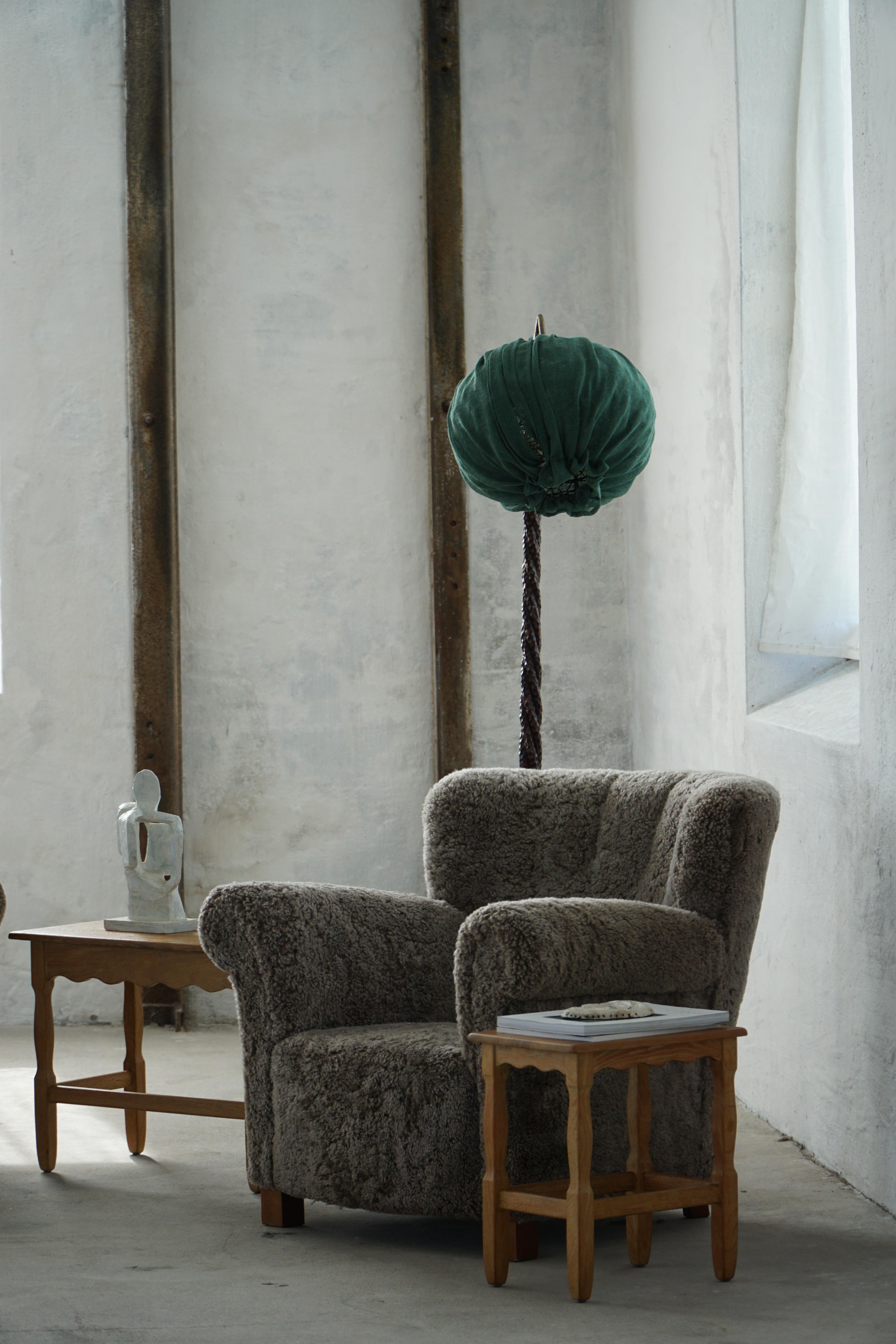Fritz Hansen, Coppia di sedie da salotto danesi Art Deco, rivestite, anni '40 in vendita 9