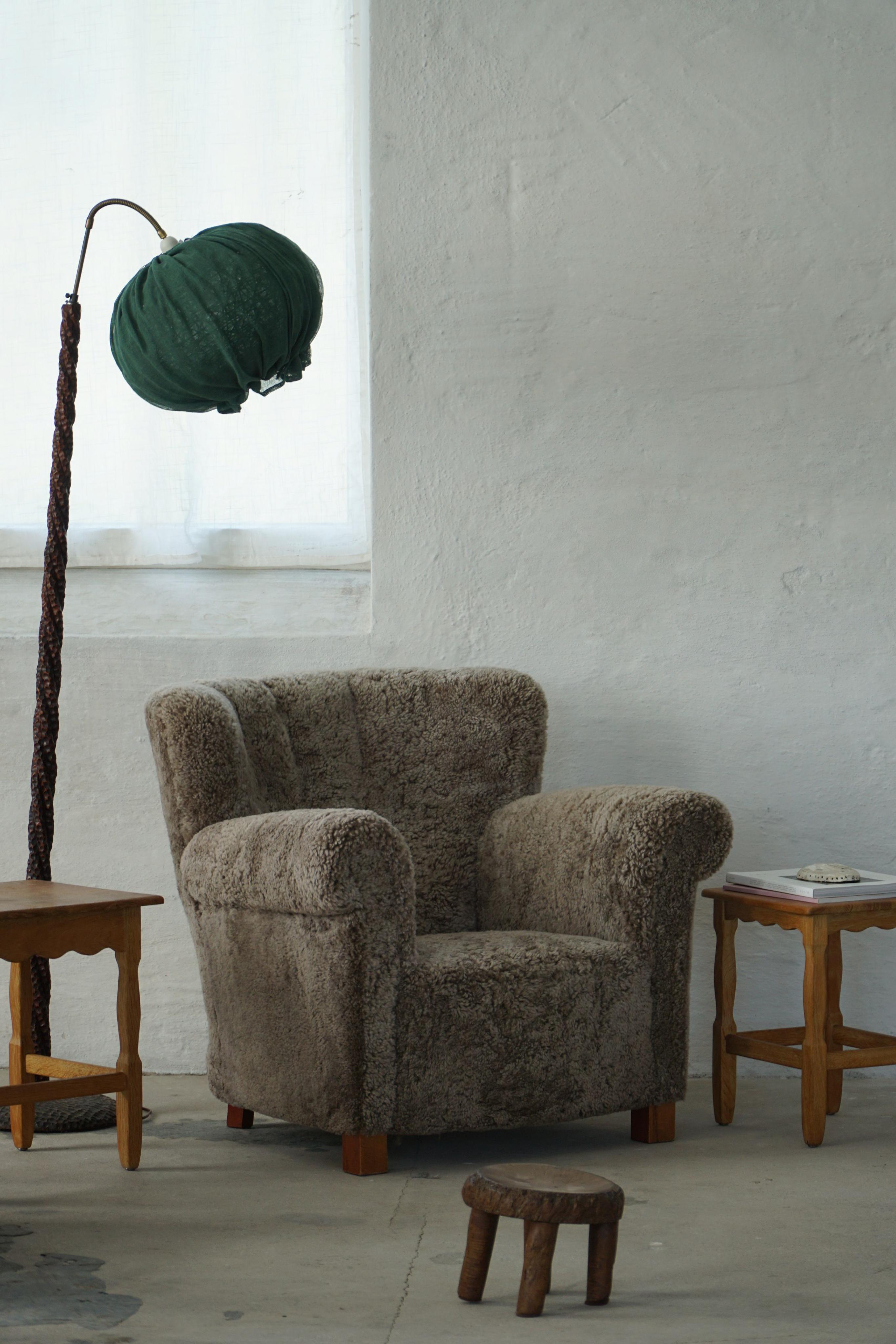 Fritz Hansen, Coppia di sedie da salotto danesi Art Deco, rivestite, anni '40 in vendita 1