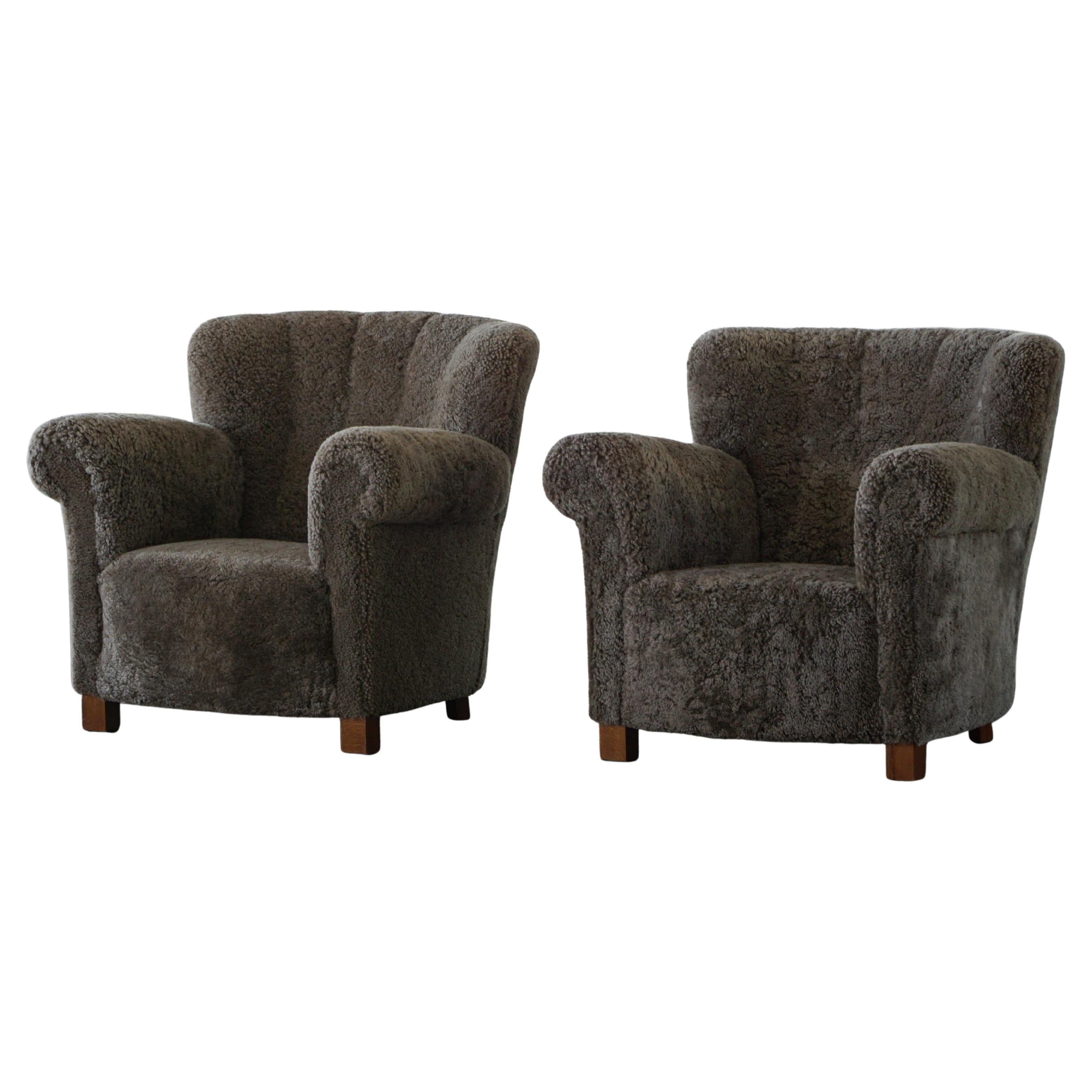 Fritz Hansen, Coppia di sedie da salotto danesi Art Deco, rivestite, anni '40 in vendita