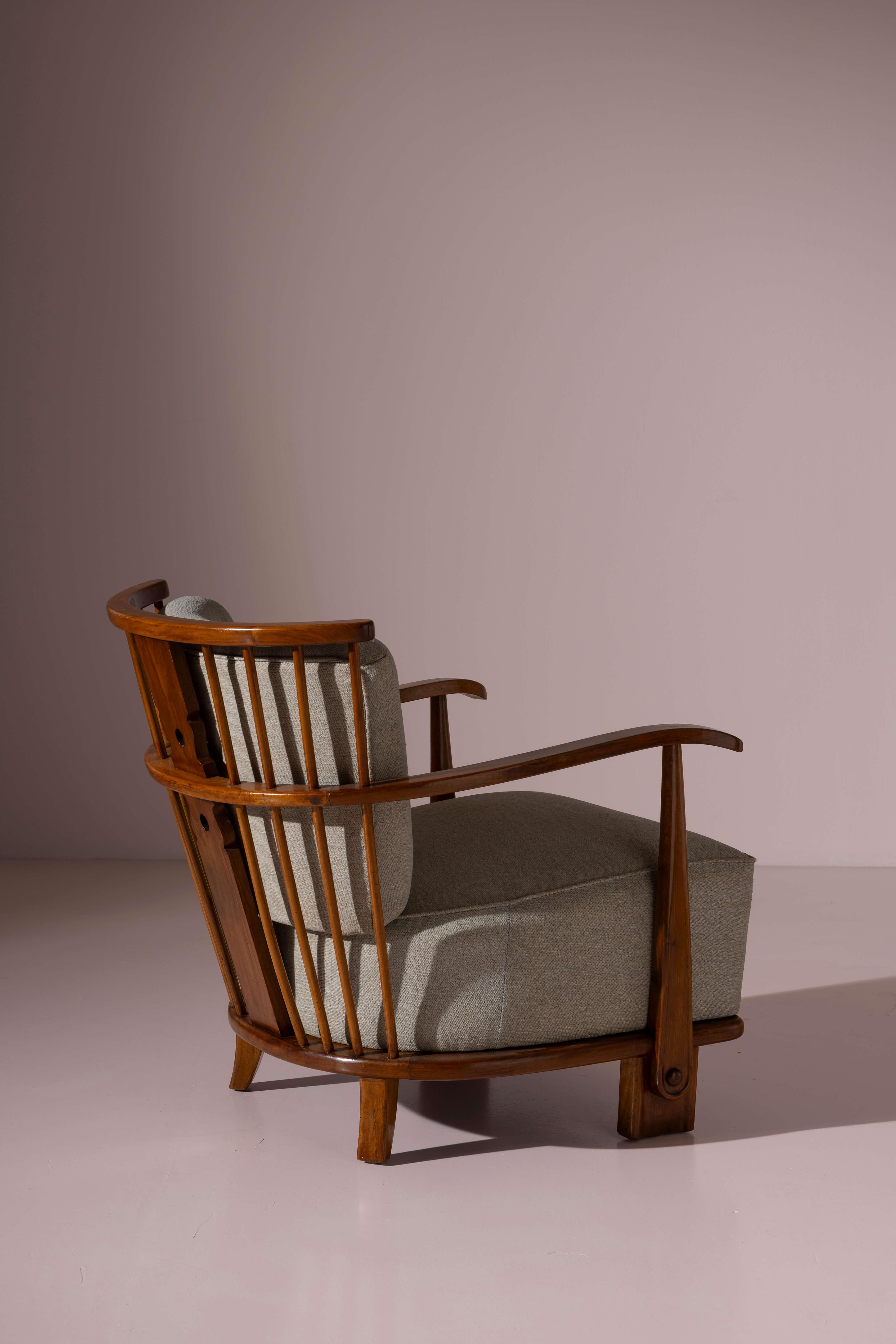 Fritz Hansen pair of easy chair made of oak and fabric Model 1590, Denmark, 1942 For Sale 3
