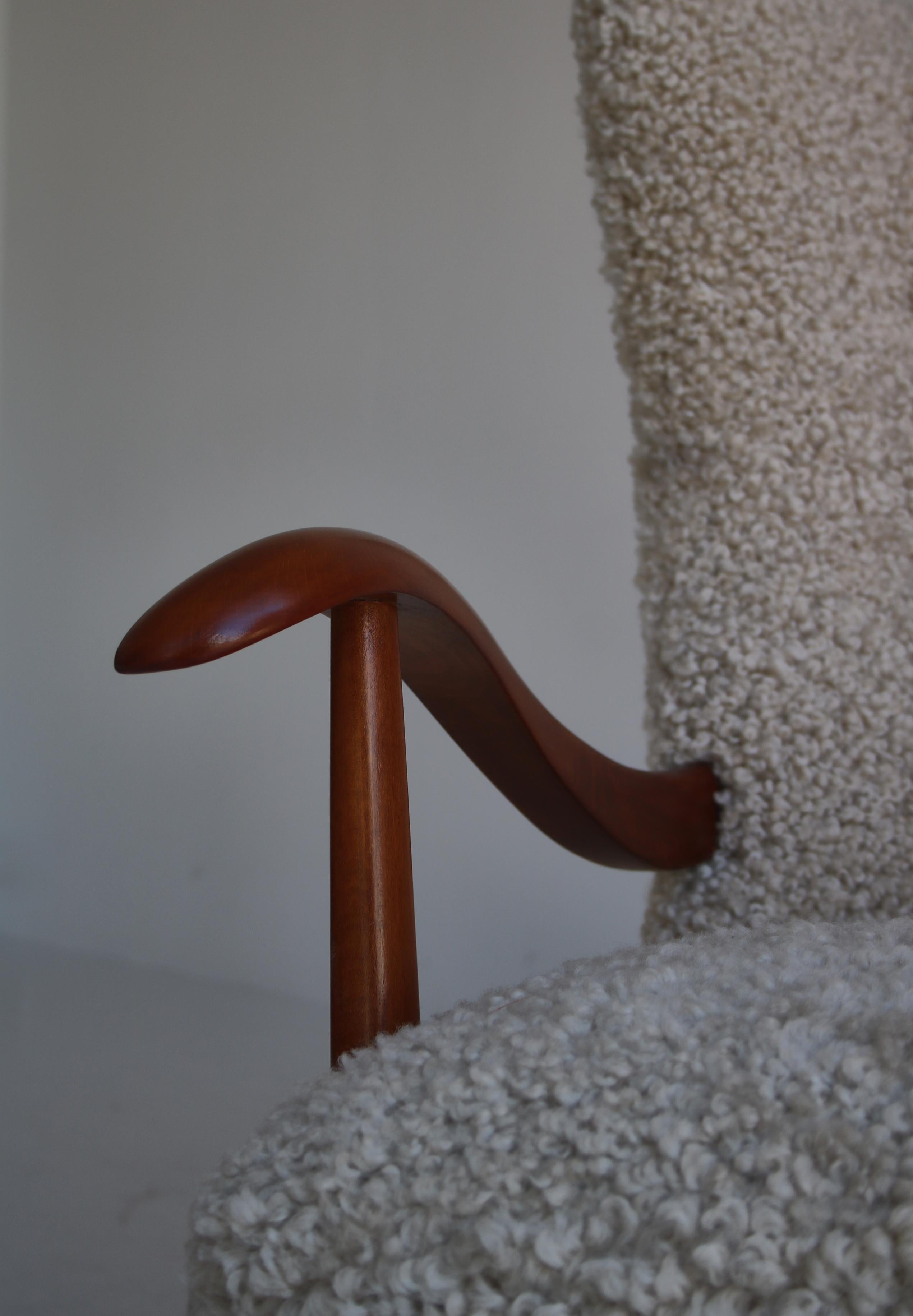 Fritz Hansen Pair of Easy Chairs Model 1582 in Beech & Sheepskin, Denmark, 1930s 5