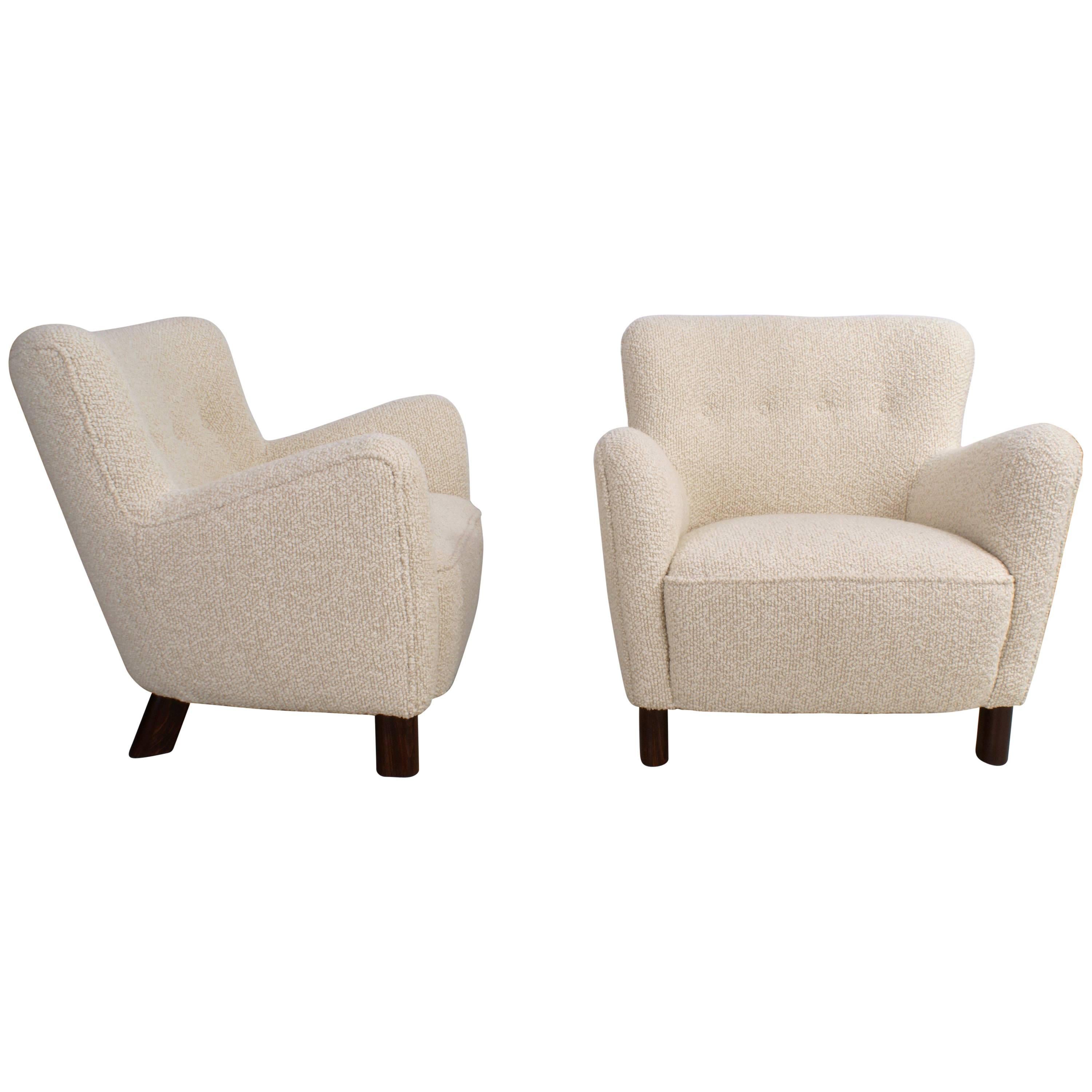Fritz Hansen Pair of Easy Chairs, Model 1669