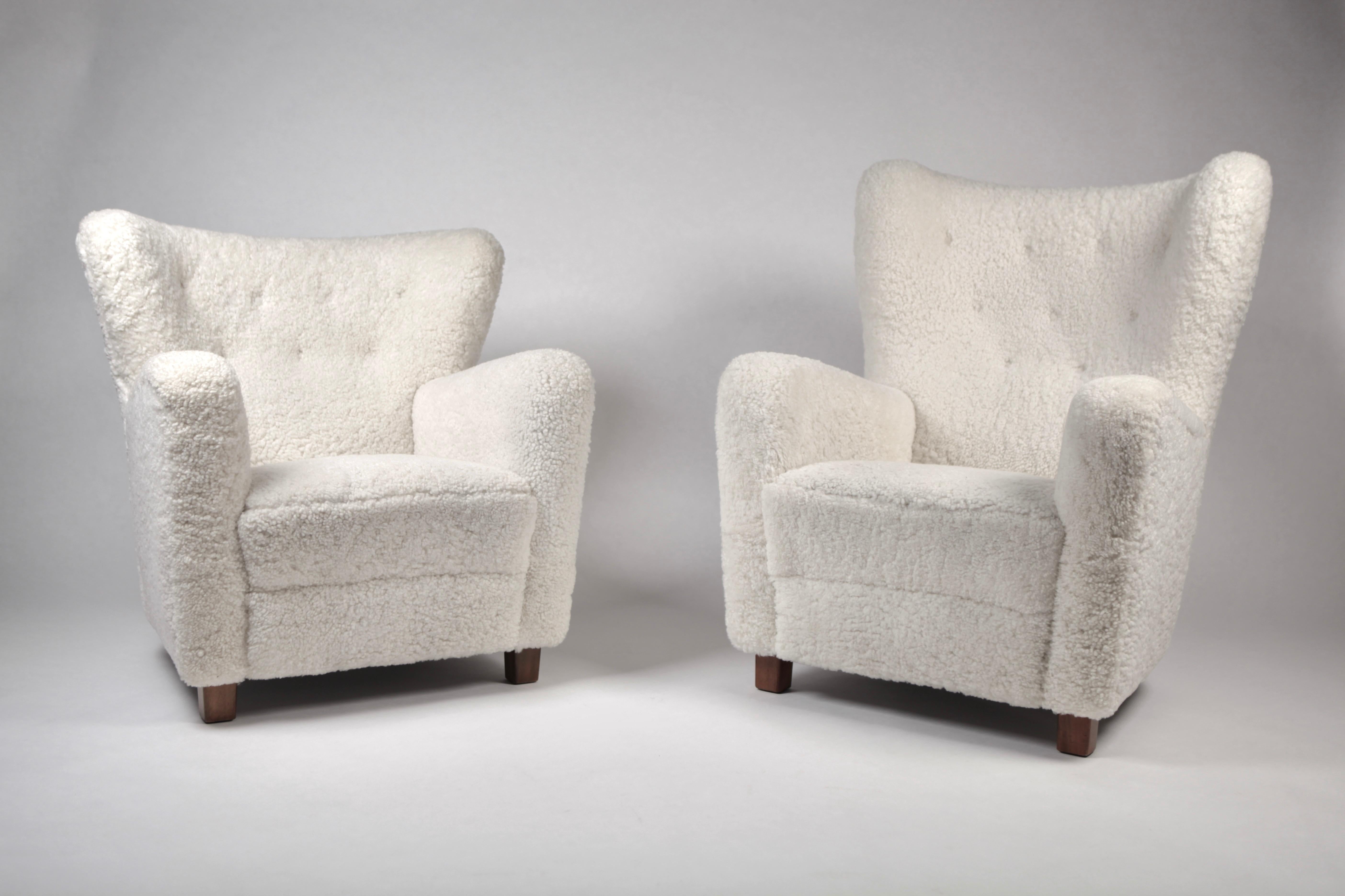 Fritz Hansen, Pair of High & Low Back Wing Chair in Shearling, Denmark, 1940s 1