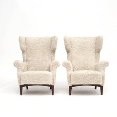 Fritz Hansen Pair of Wingback Armchairs Model "FH 8023"
