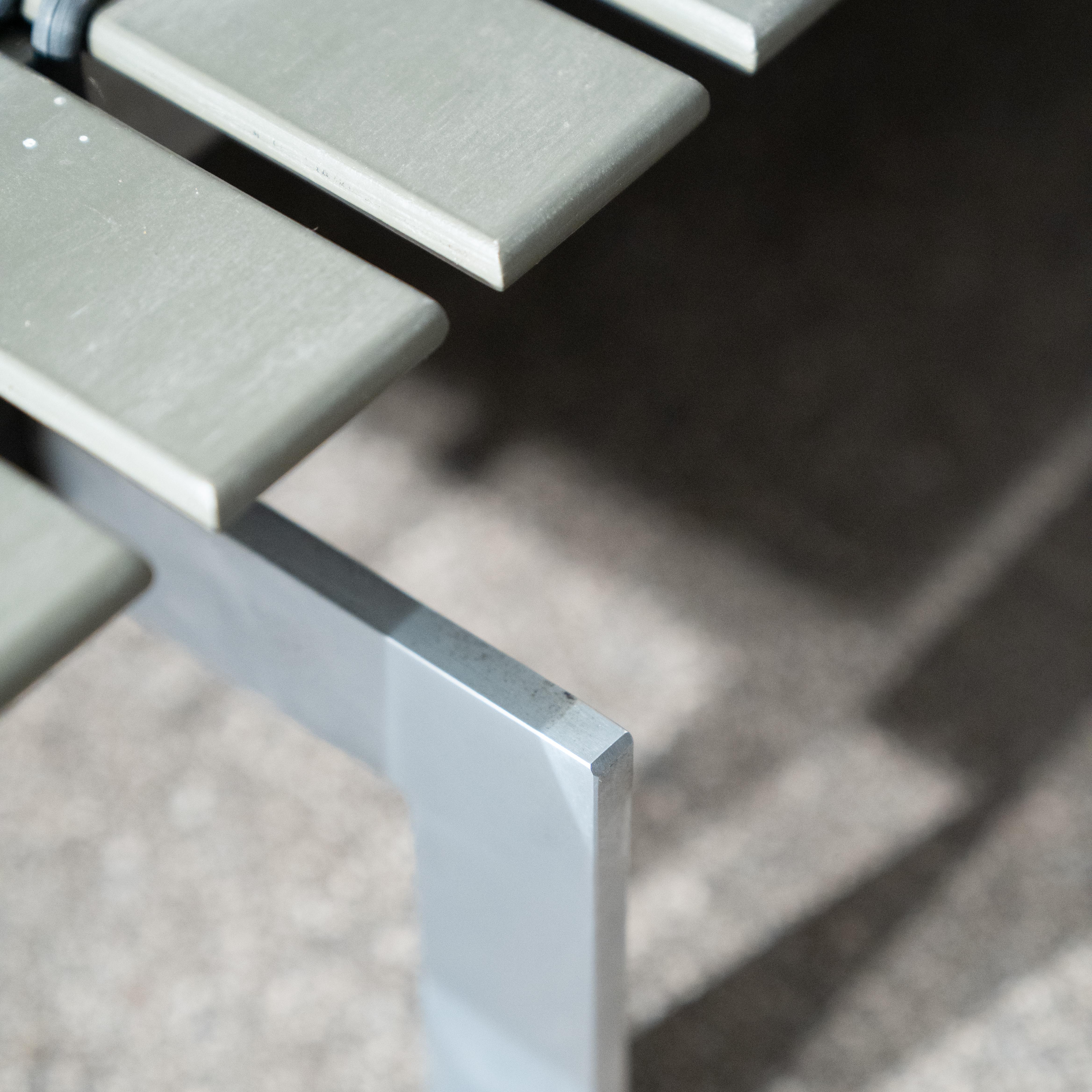 Fritz Hansen PK-80 de Poul Kjaerholm en venta 5