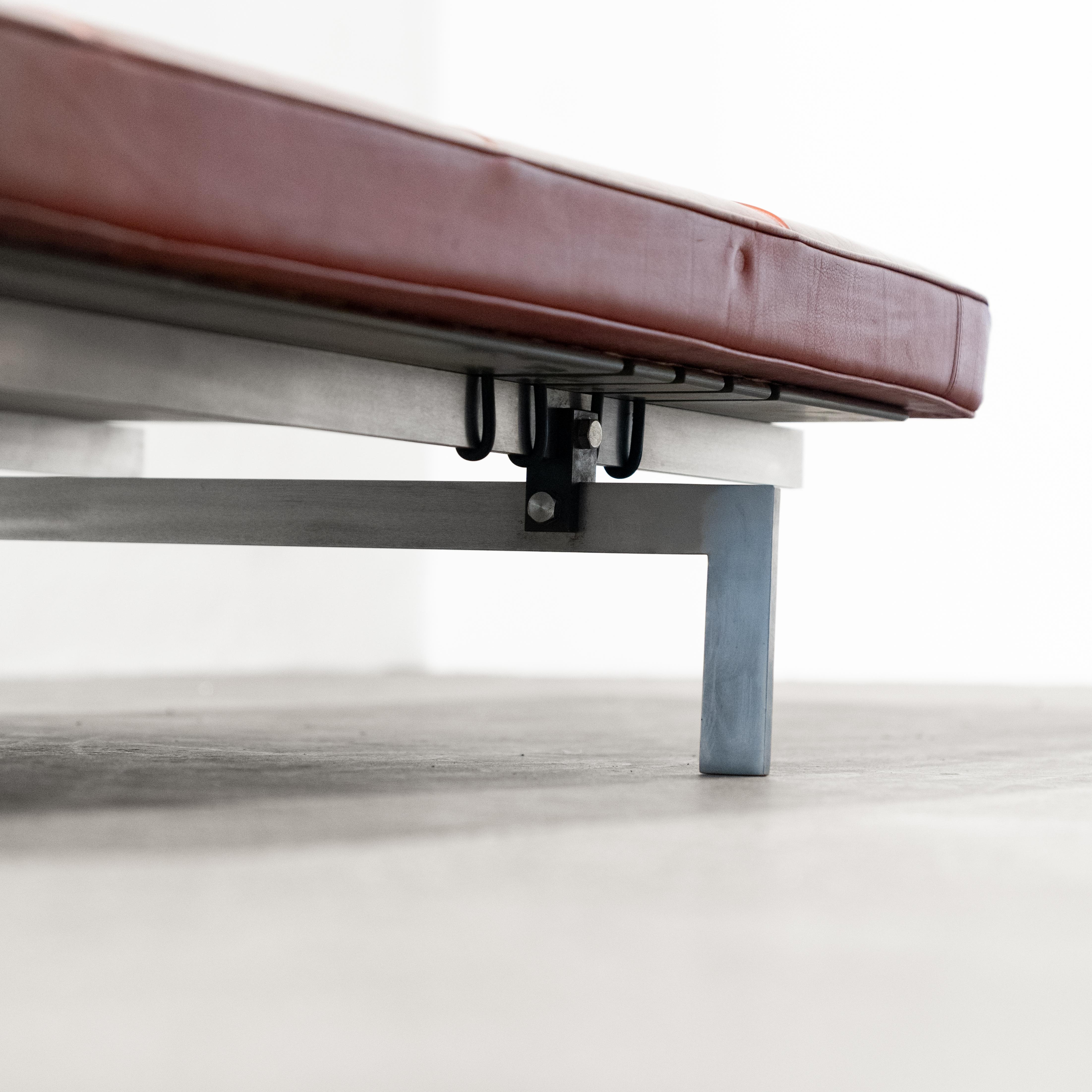 Fritz Hansen PK-80 de Poul Kjaerholm Danés en venta
