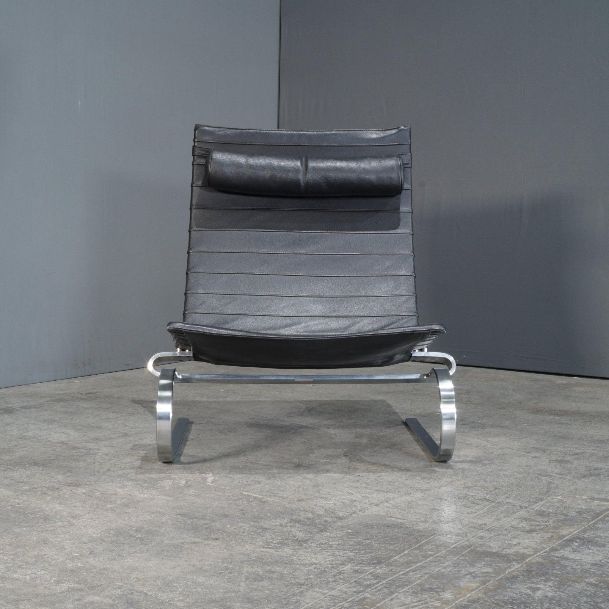 Moderne Chaise en cuir noir Fritz Hansen PK20 par Poul Kjærholm en vente