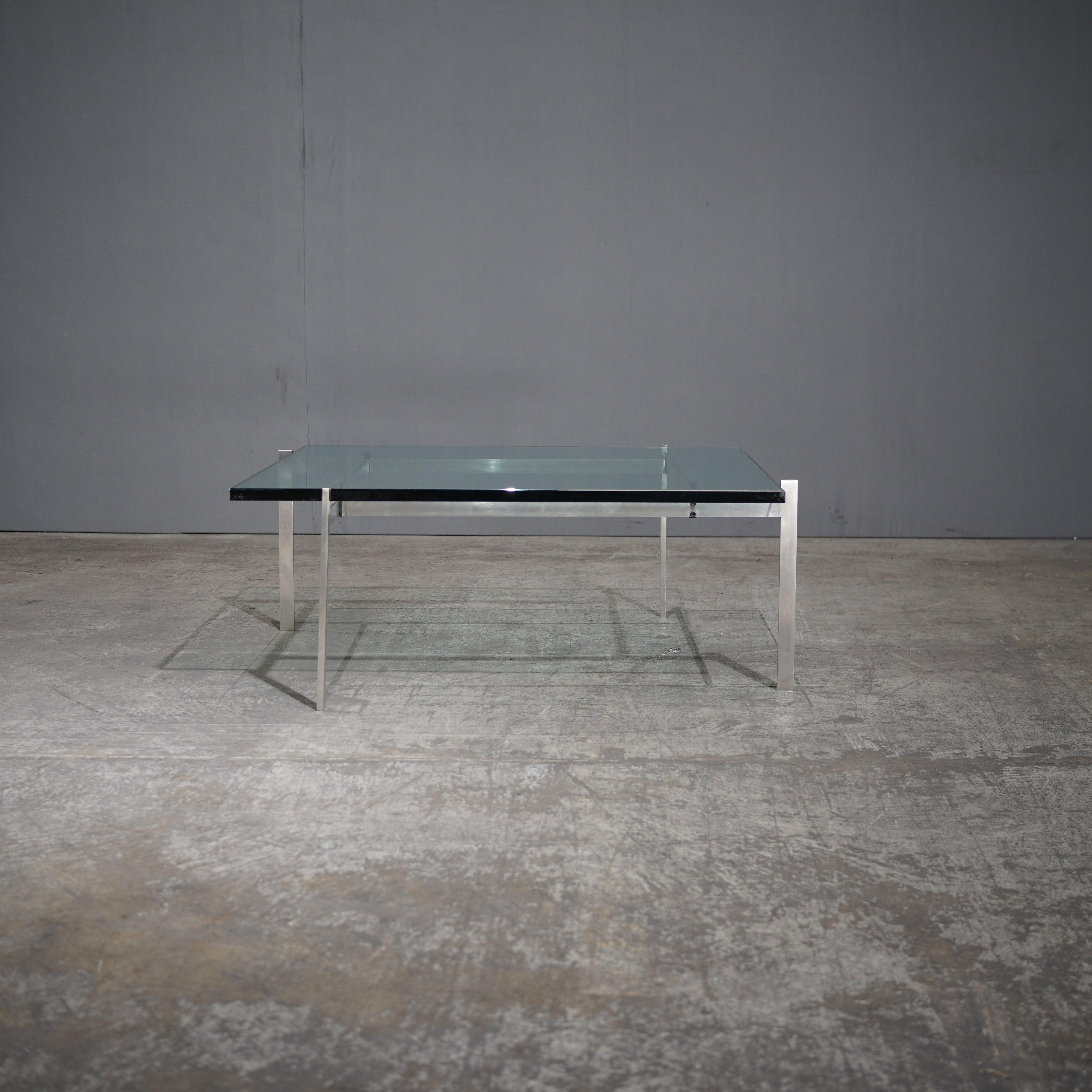 Minimaliste Table basse PK61 de Fritz Hansen en vente