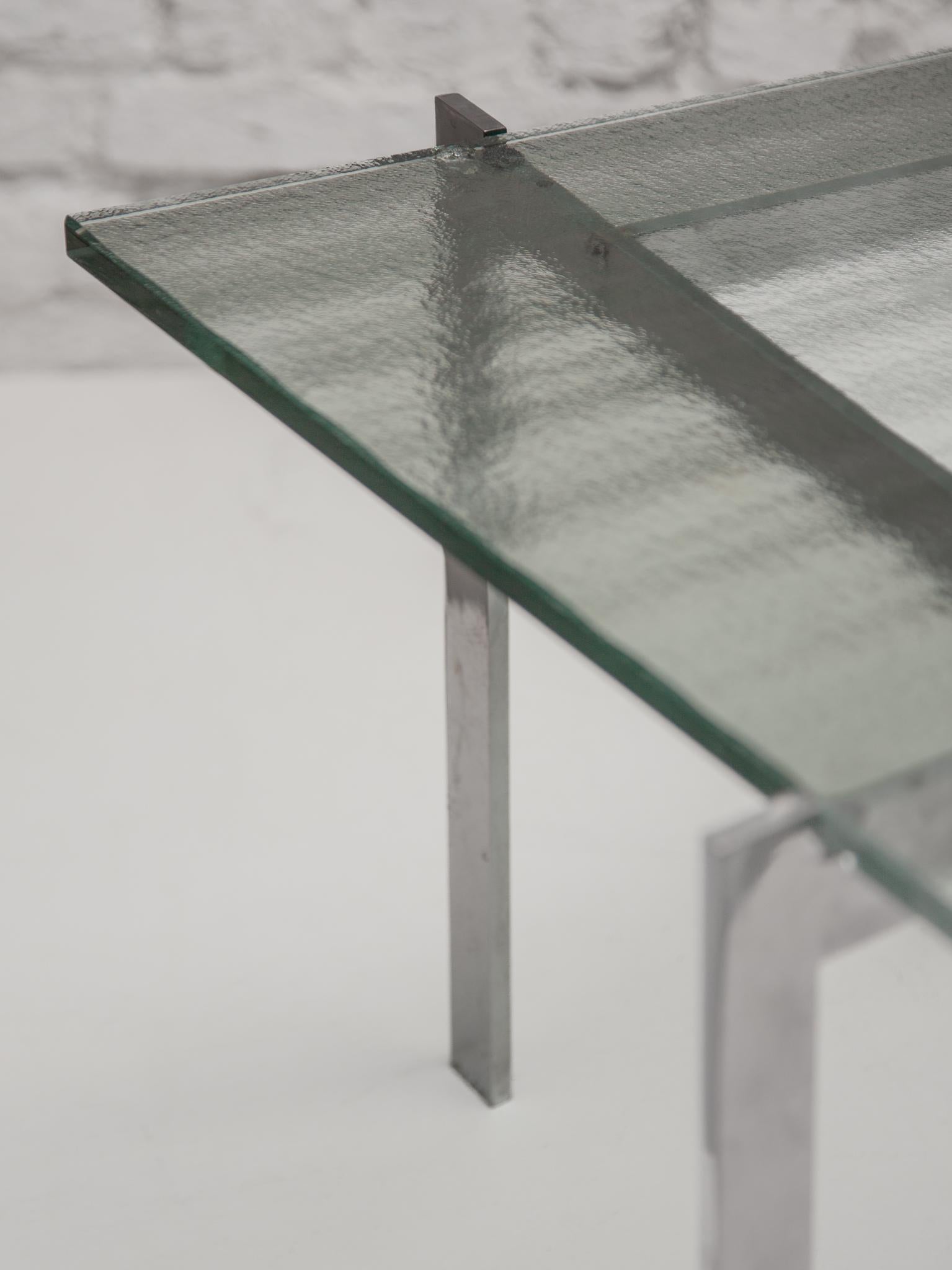 Acier inoxydable Table basse rectangulaire Fritz Hansen en acier inoxydable au design graphique, années 1960 en vente