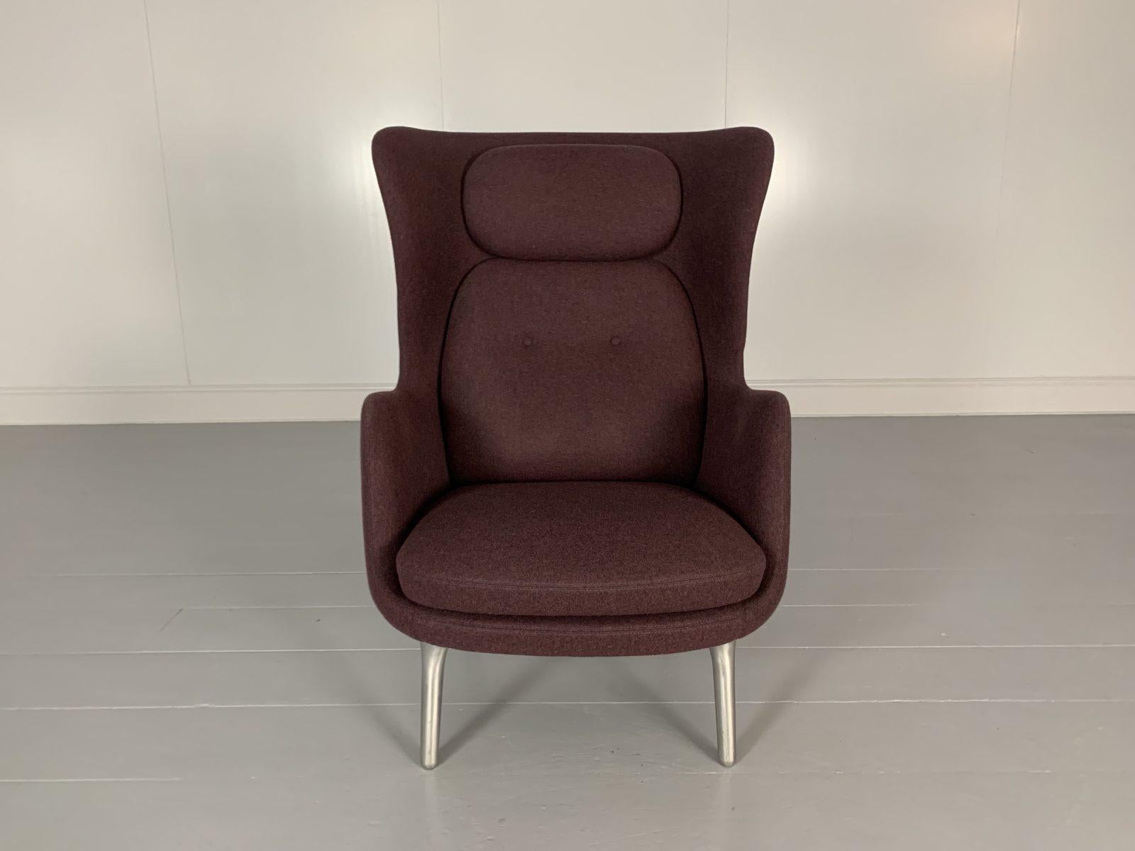 Fritz Hansen “Ro” Armchairs – In Purple Kvadrat Wool For Sale 2