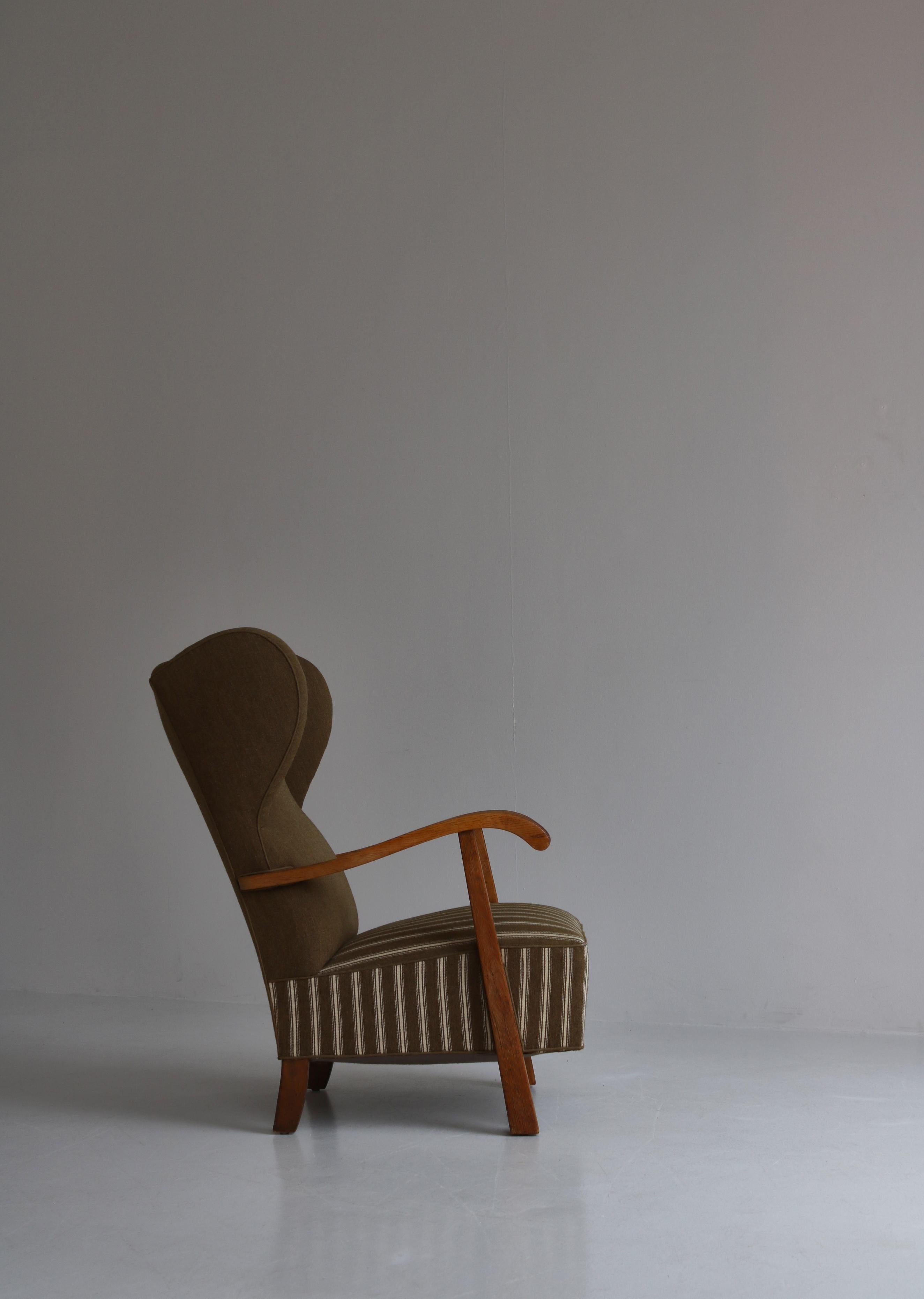 Fritz Hansen Scandinavian Wingback Chair in Oak & Savak Wool, 1940s 11