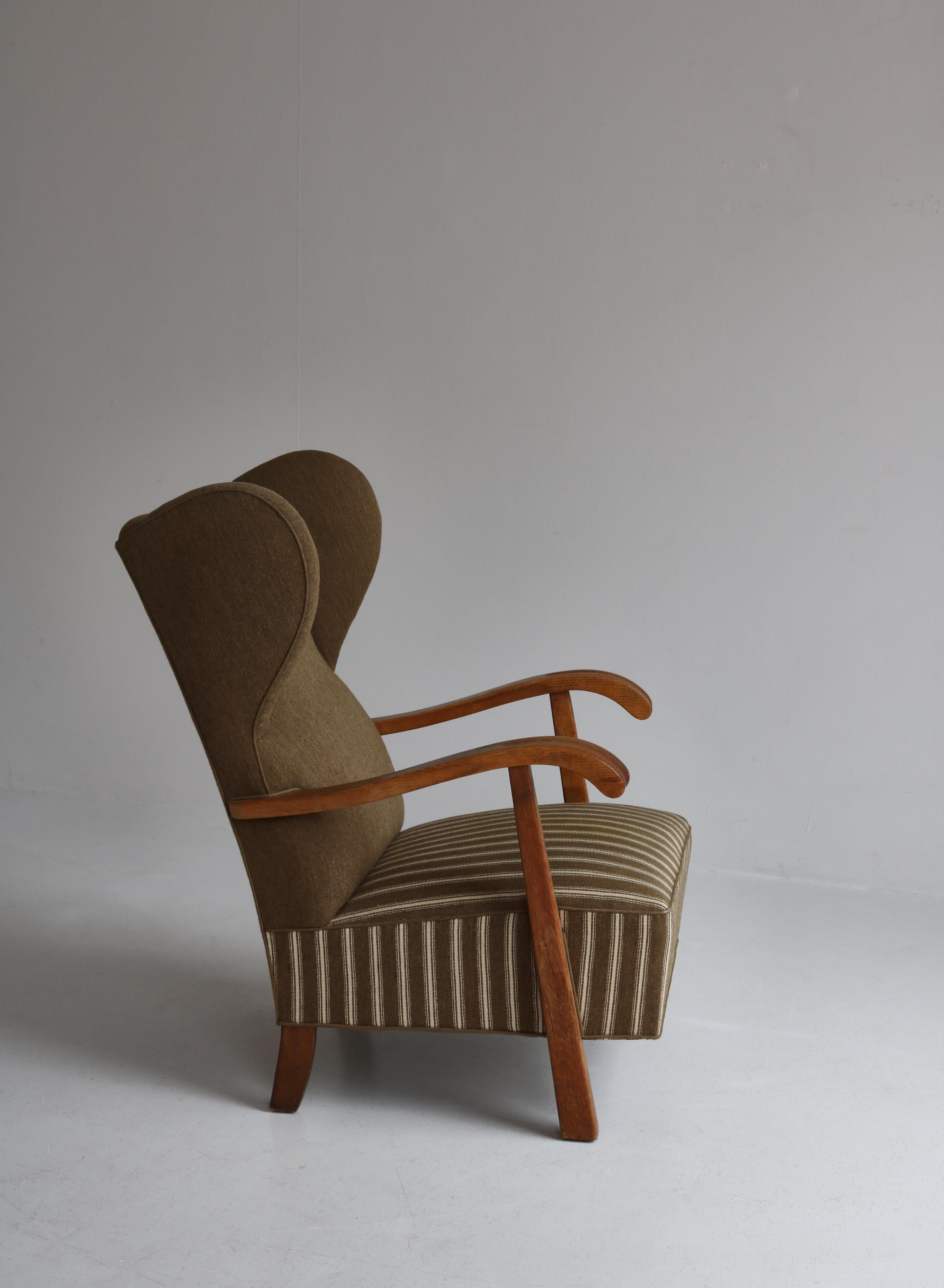 Danish Fritz Hansen Scandinavian Wingback Chair in Oak & Savak Wool, 1940s