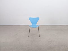 Fritz Hansen Serie 7 Stuhl hellblau 3107 Stuhl Arne Jacobsen