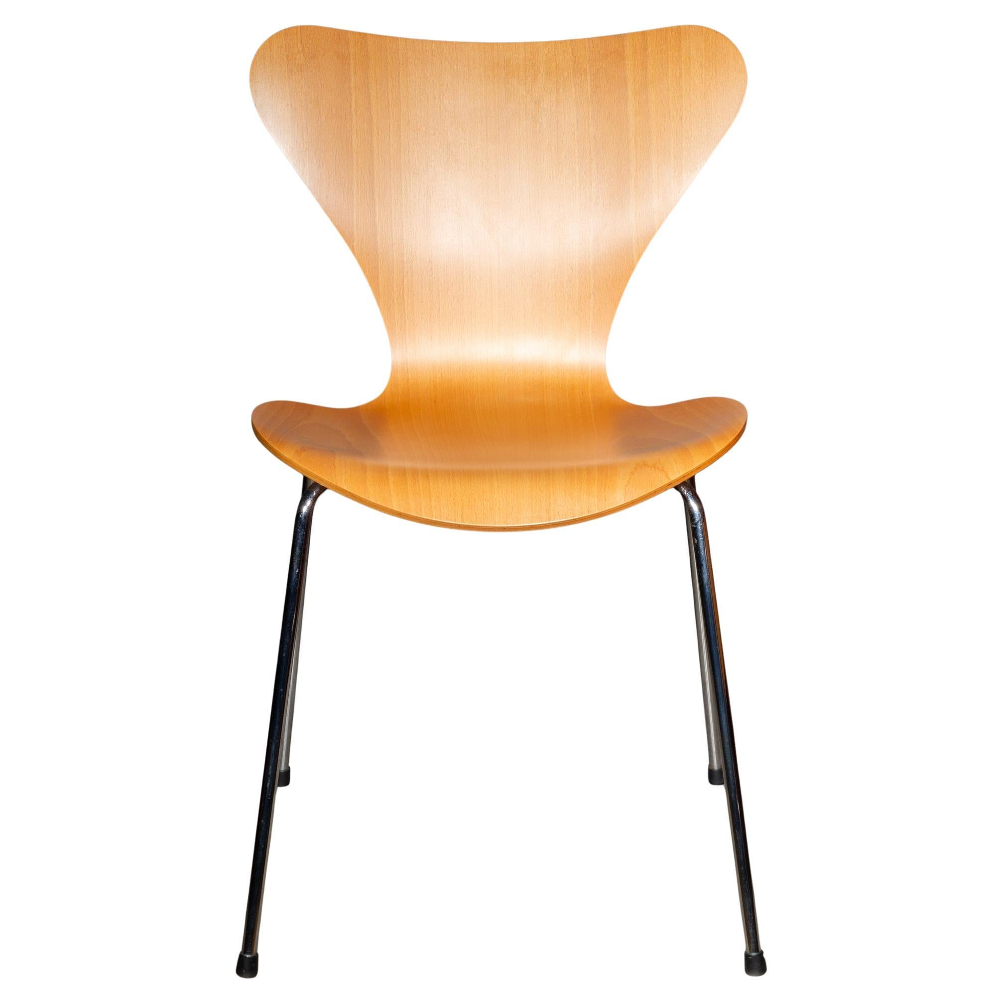 Fritz Hansen Series 7 Chair-Beech For Sale