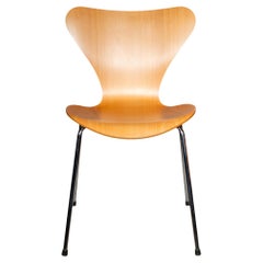 Fritz Hansen Series 7 Chair-Beech