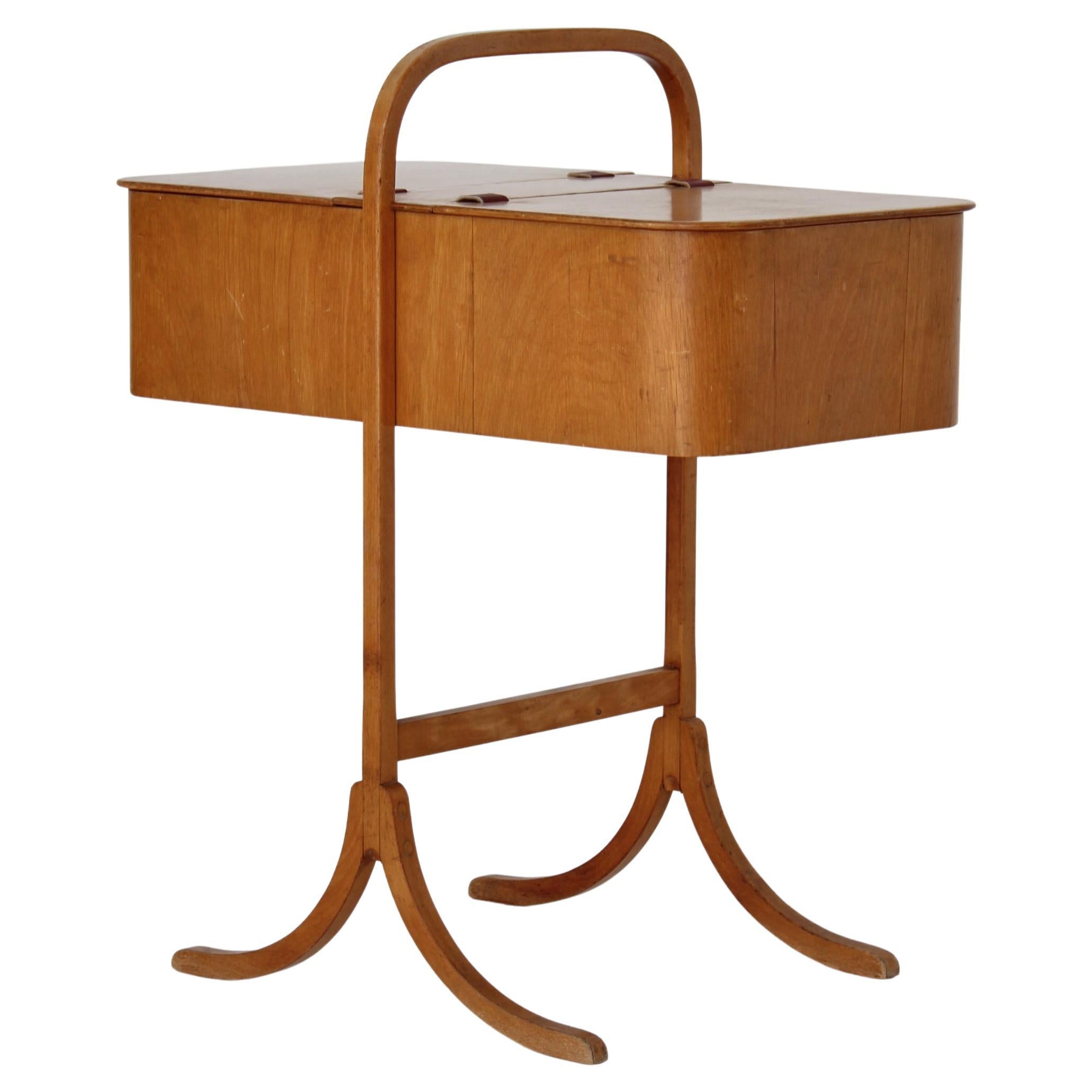 Scatola da cucito Fritz Hansen in legno di faggio e pelle di Søren Hansen, Danimarca, 1933