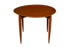 Fritz Hansen Beistelltisch