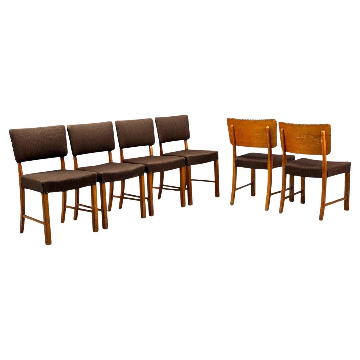 Fritz Hansen, Six Dining Chairs, Oak, Wool, Denmark, 1930s For Sale