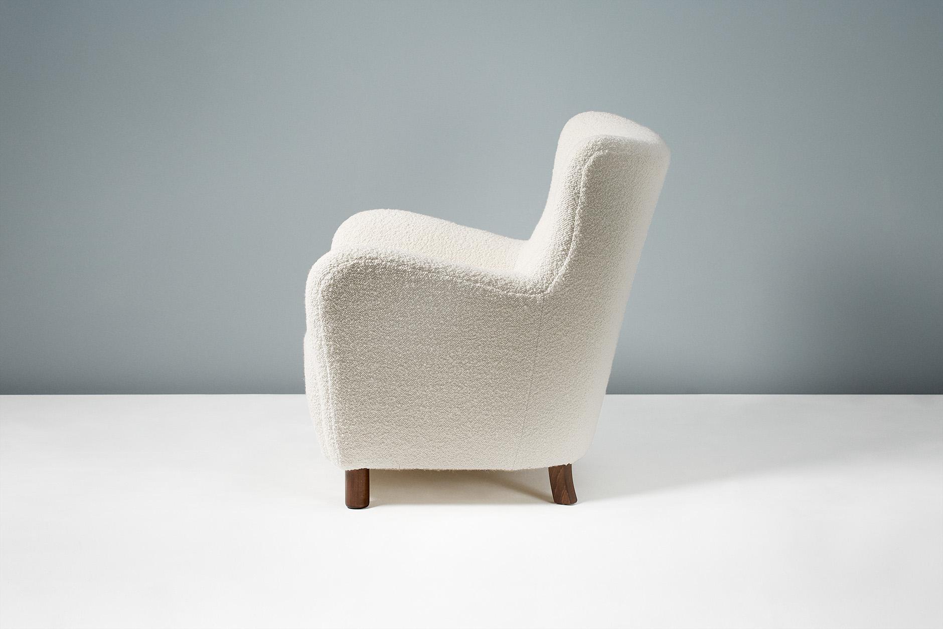 Scandinave moderne Fauteuil en bouclette de style Fritz Hansen, reproduction des années 1950