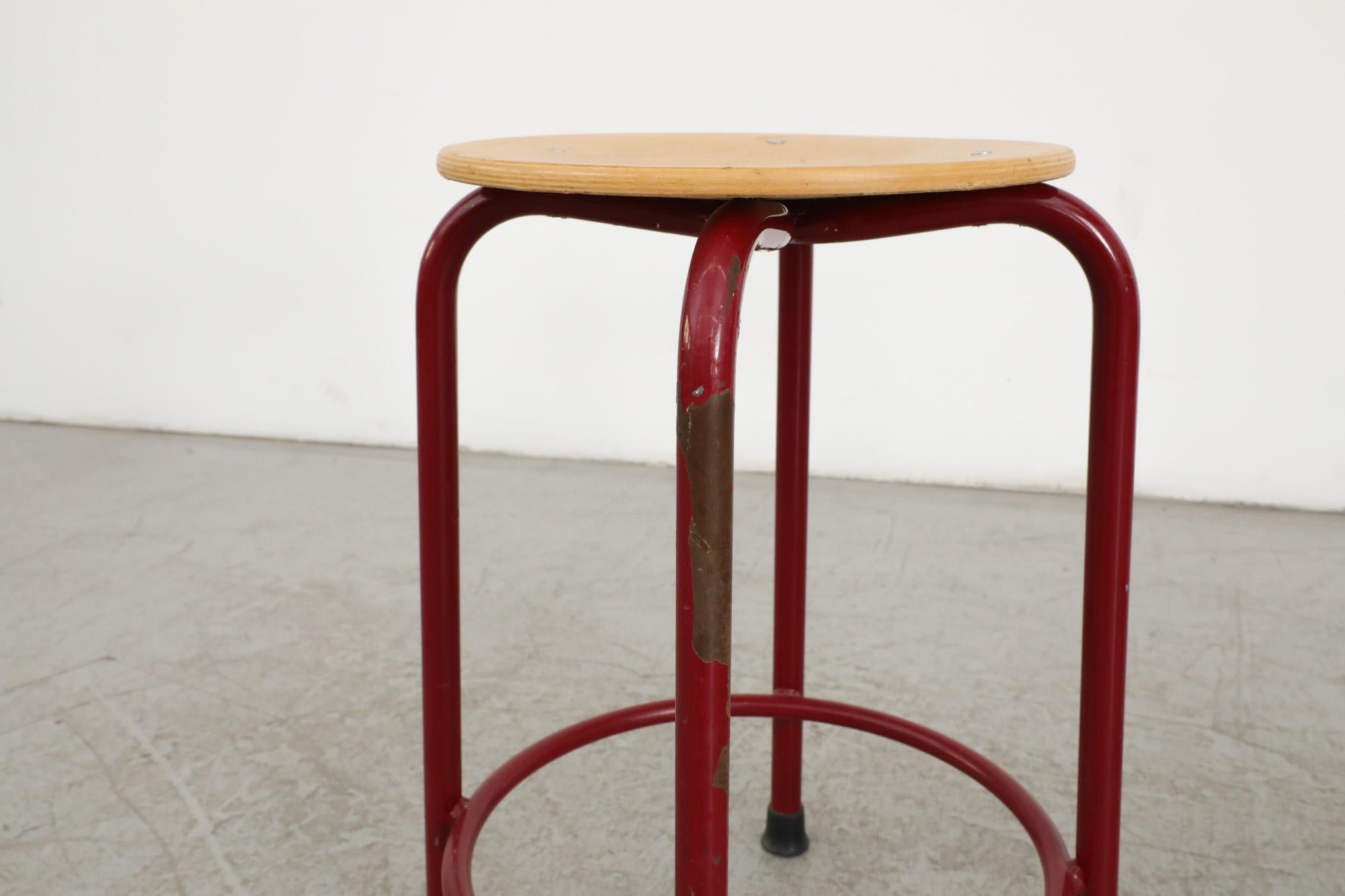 Fritz Hansen Style Task Stools with Red Enameled Frames For Sale 1