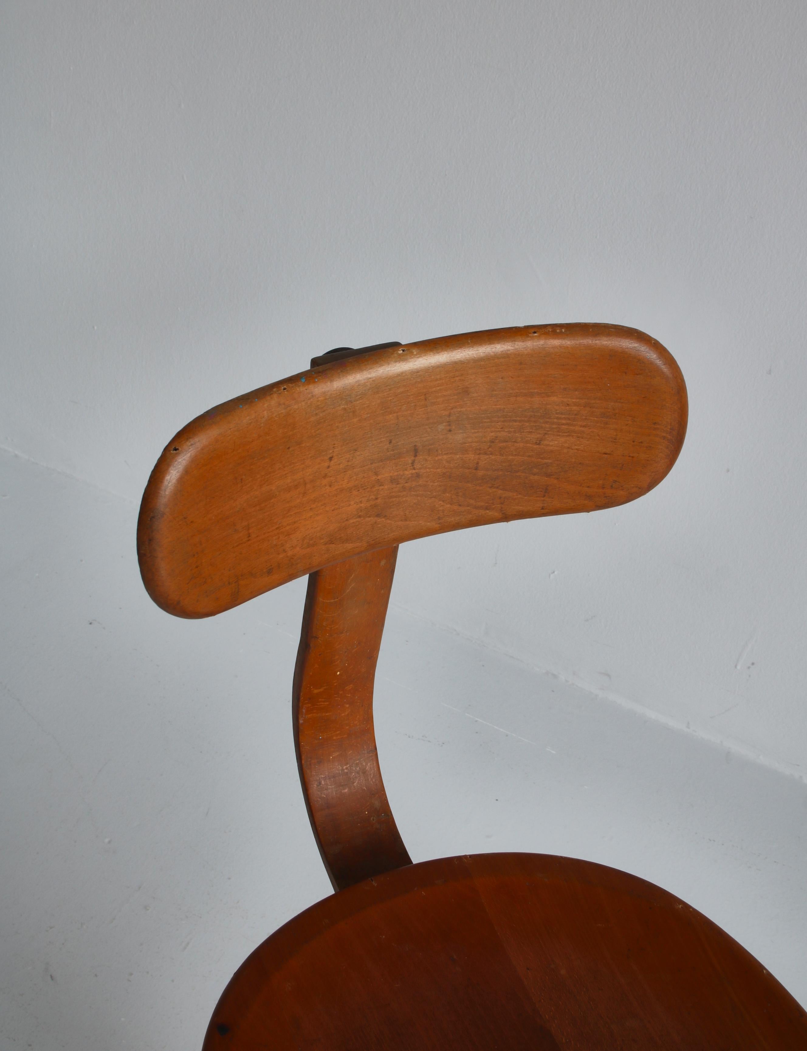 Fritz Hansen Swivel Desk Chair Bauhaus Style Tube Steel and Beechwood, 1930s For Sale 9