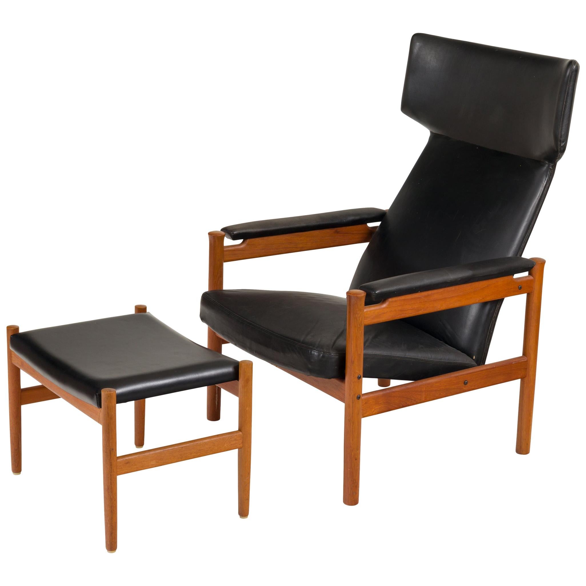 Fritz Hansen Teak Wing Chair and Ottoman by Soren Hansen, Denmark 1960s
