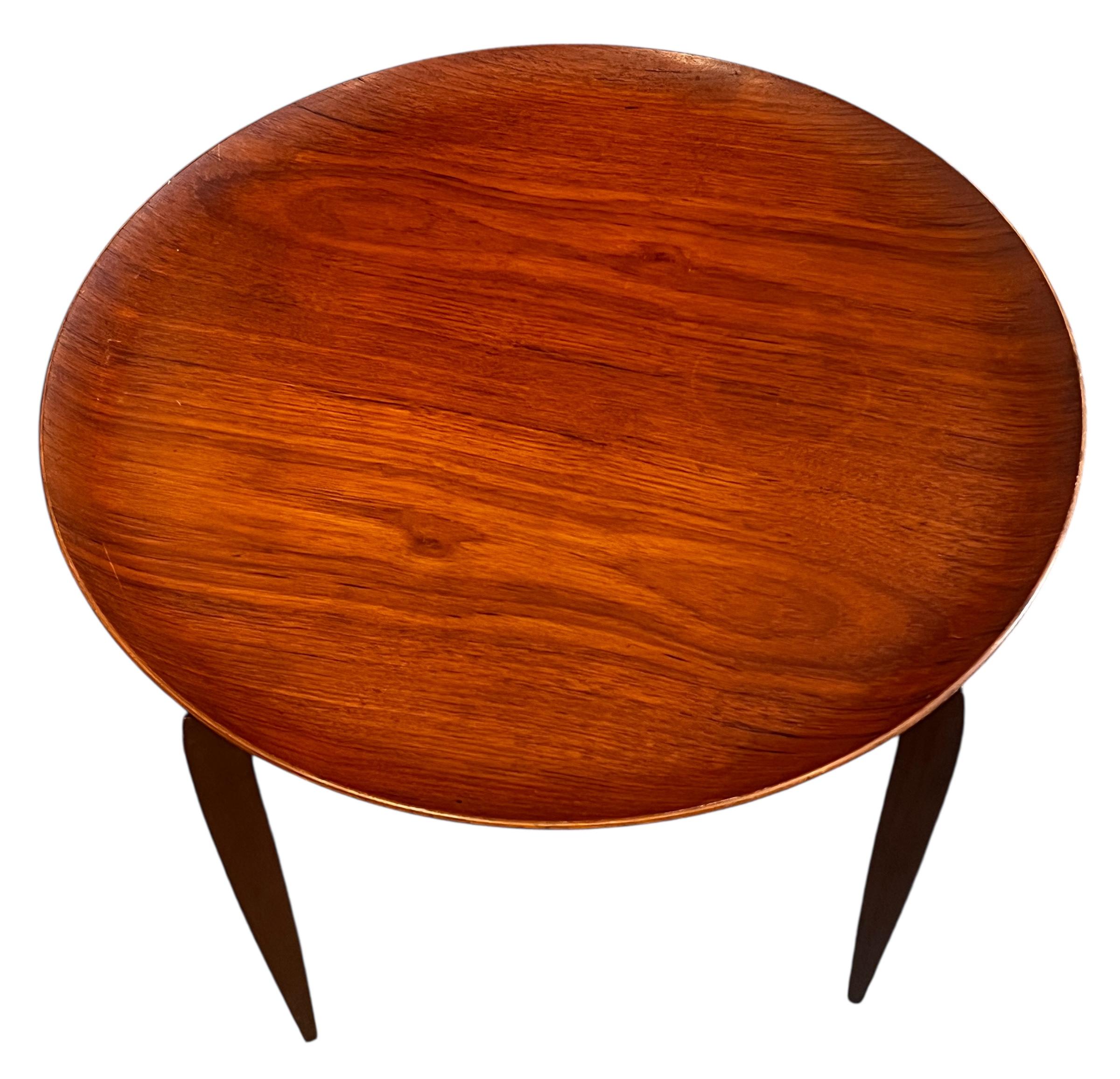 Fritz Hansen Teakwood Folding Tray Table by Svend Willumsen & H Engholm im Angebot 5