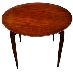 Mesa bandeja plegable de madera de teca Fritz Hansen de Svend Willumsen & H Engholm