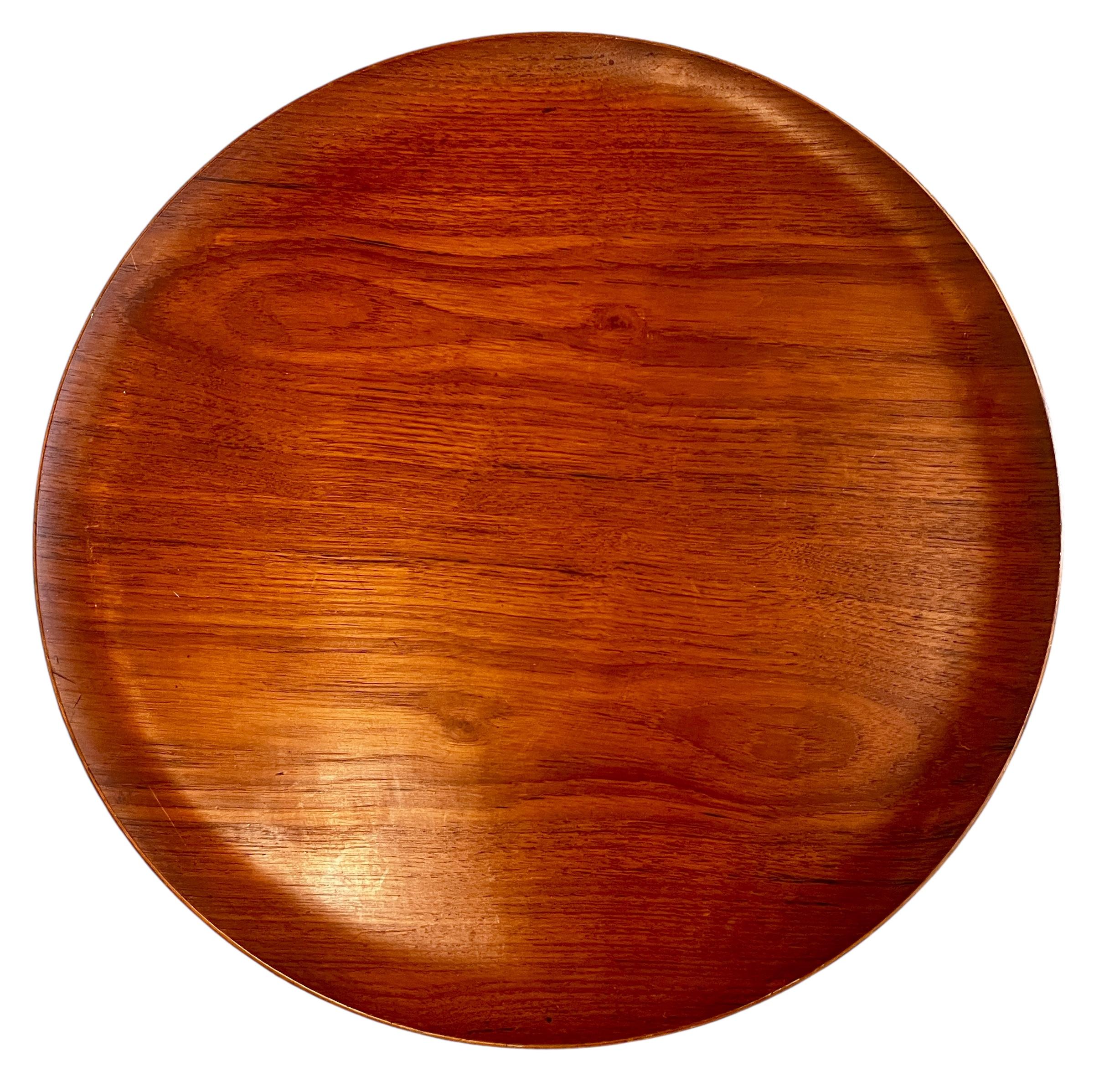 Fritz Hansen Teakwood Folding Tray Table by Svend Willumsen & H Engholm im Zustand „Gut“ im Angebot in New York, NY