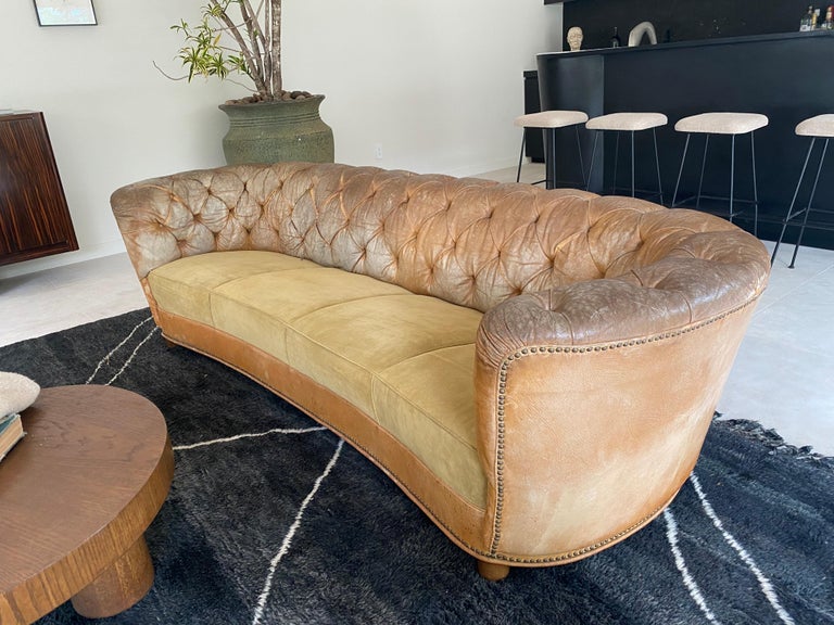 Mid-Century Modern Fritz Hansen Tufted Light Brown Leather and Suede Sofa For Sale